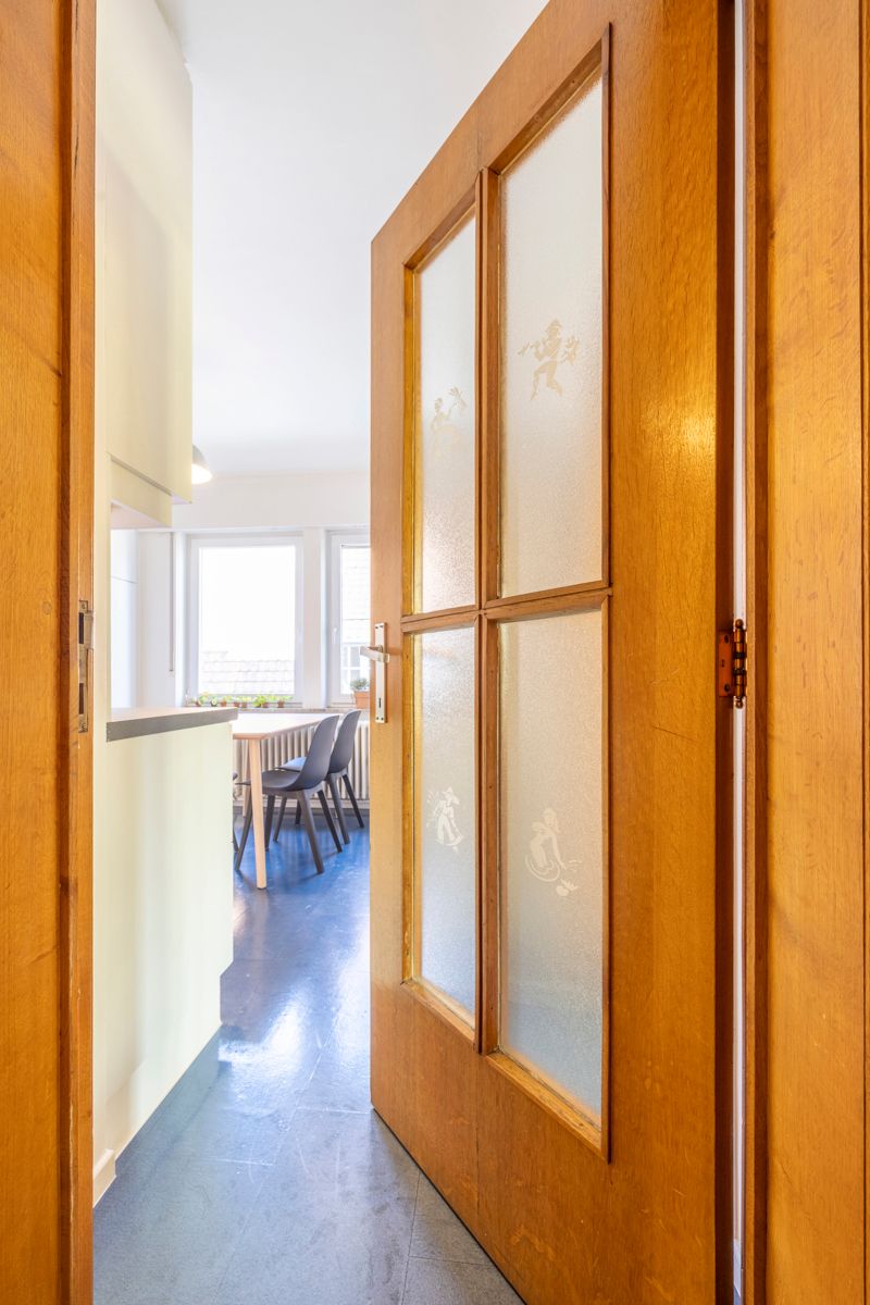 Charmant en lichtrijk, ruim app. met garage nabij Gent-St-P foto 5