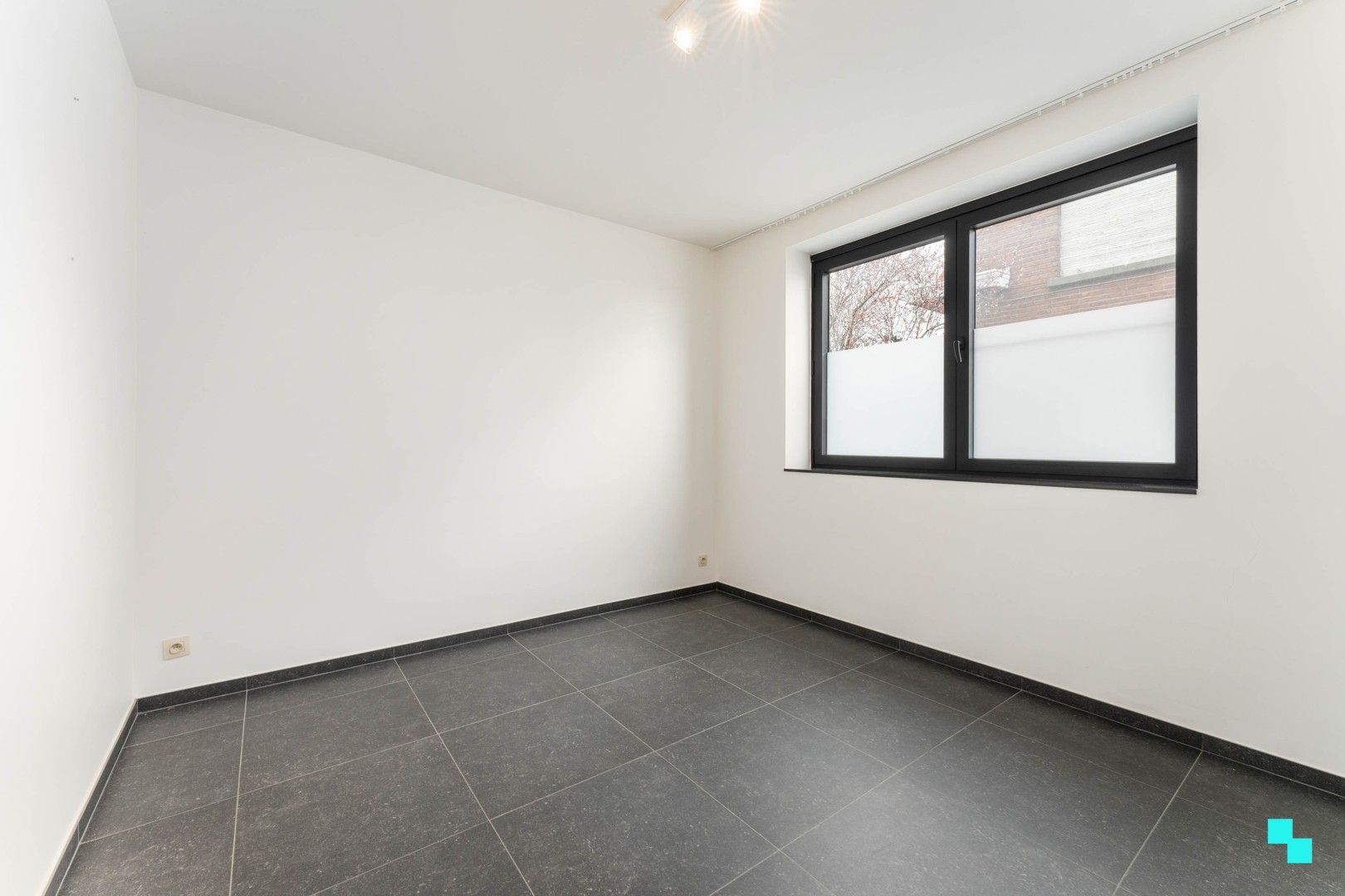 Ruim gelijkvloers appartement met weide te Hooglede foto 16