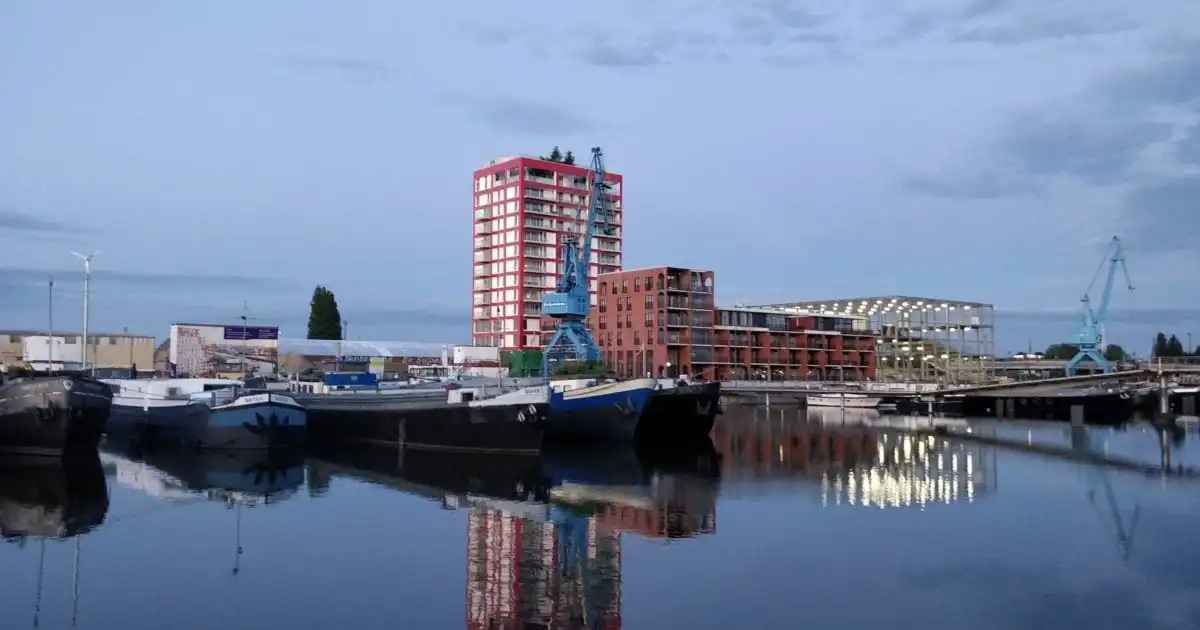 Ondergrondse parkeerplaats in De Nieuwe Dokken foto 4