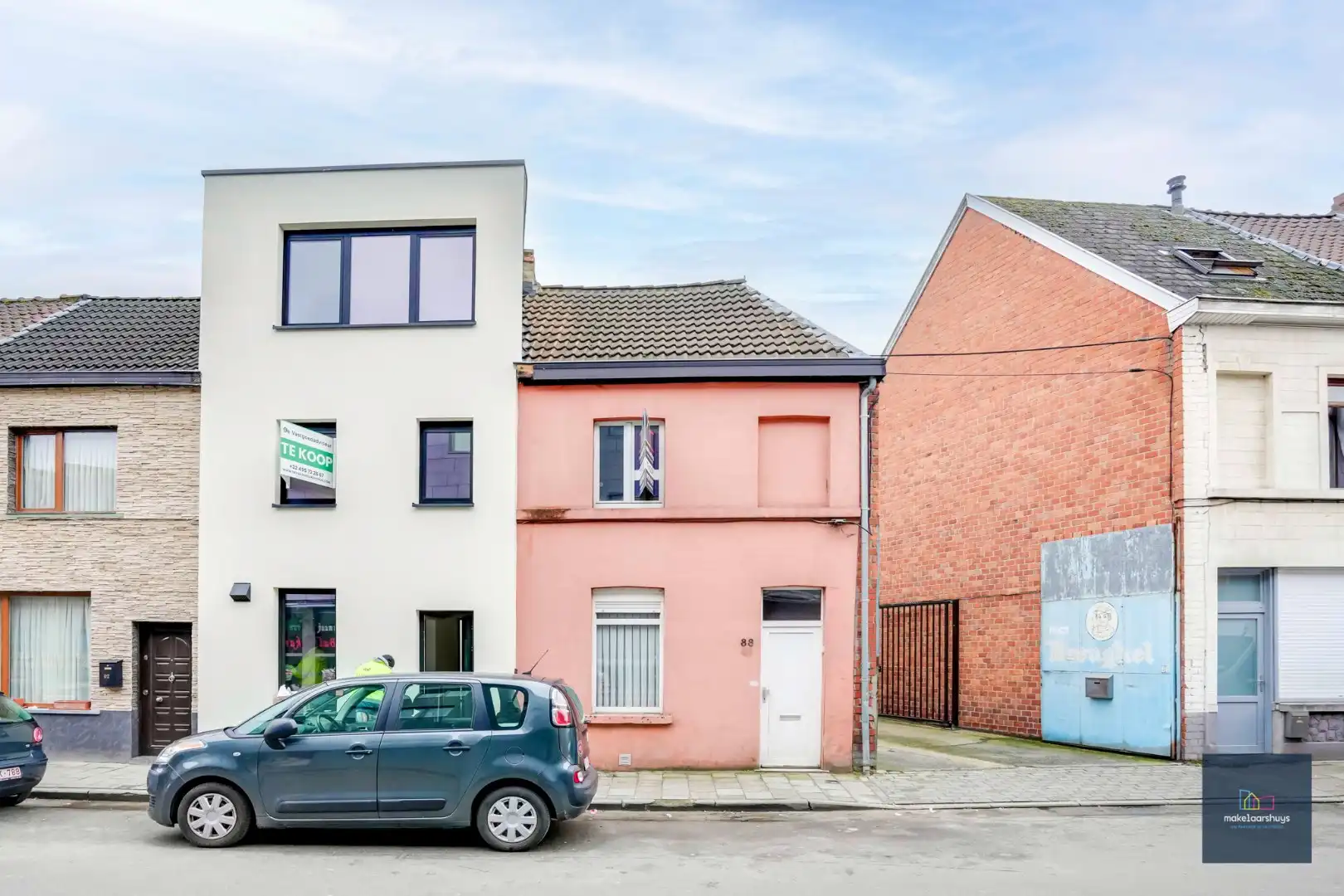 Hoofdfoto van de publicatie: Woning in rij te Sint-Amandsberg 