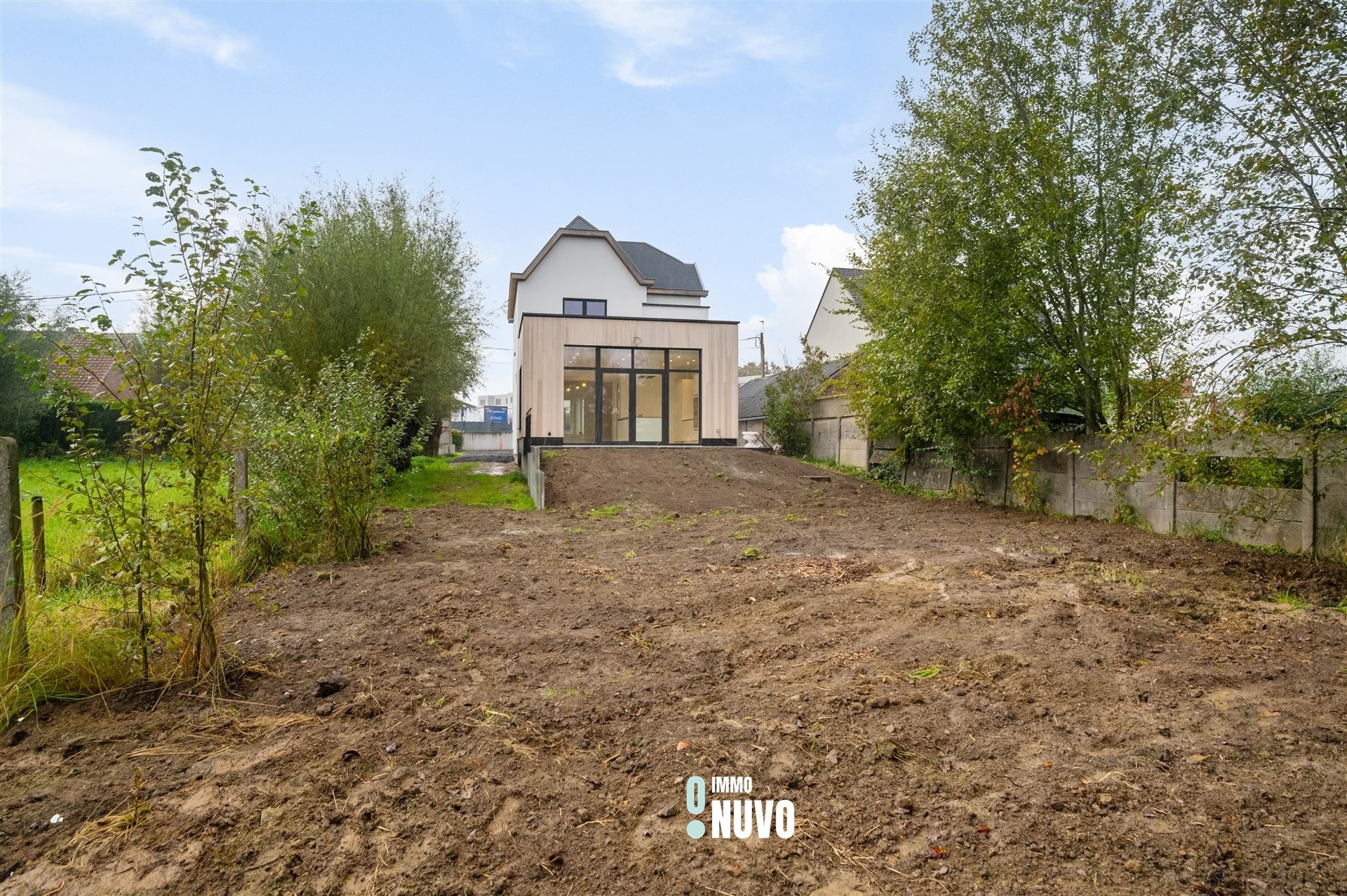 Prachtige, karaktervolle gerenoveerde villa met 3 slaapkamers in Aalst foto 2