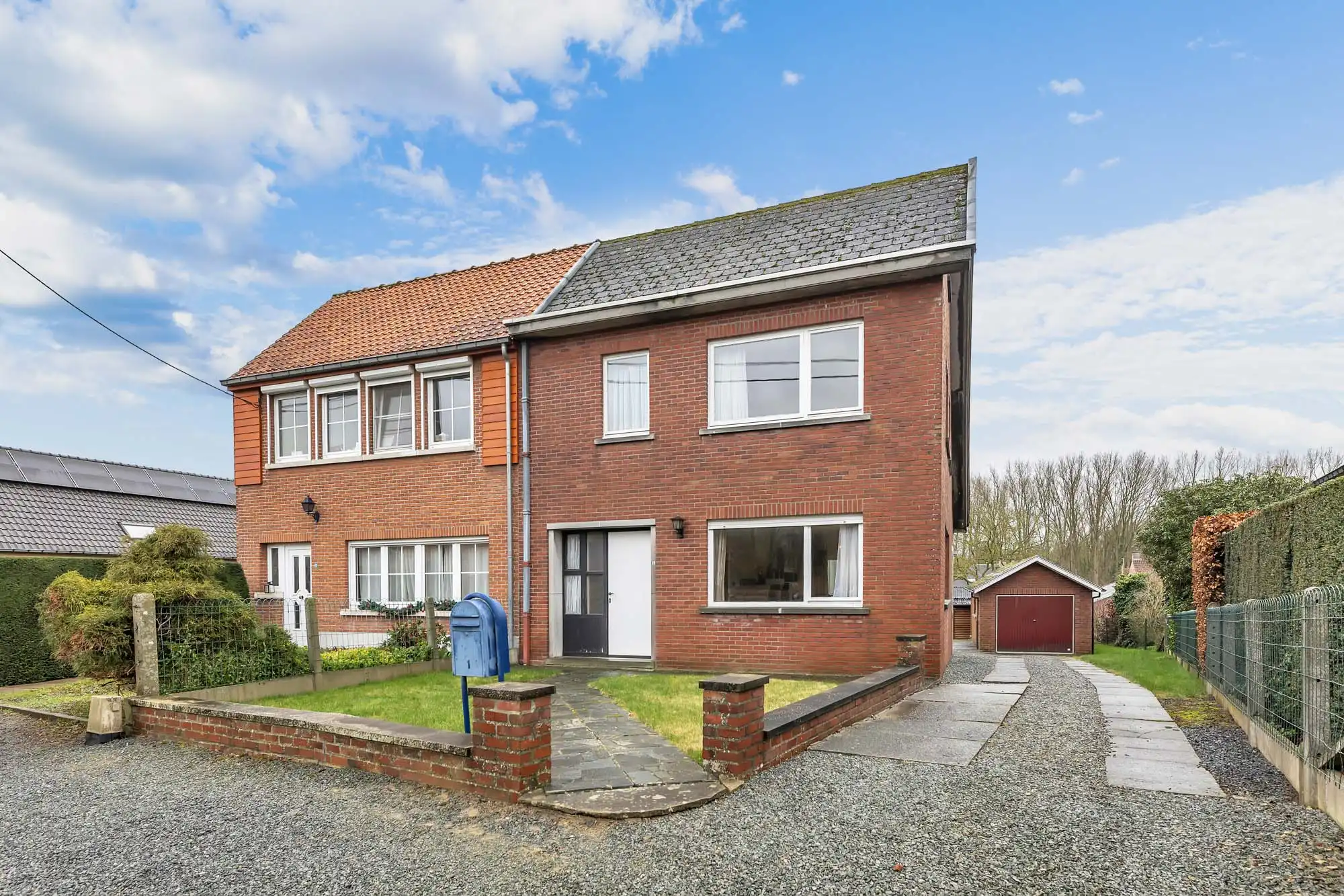 Hoofdfoto van de publicatie: Halfopen bebouwing in Roosdaal!