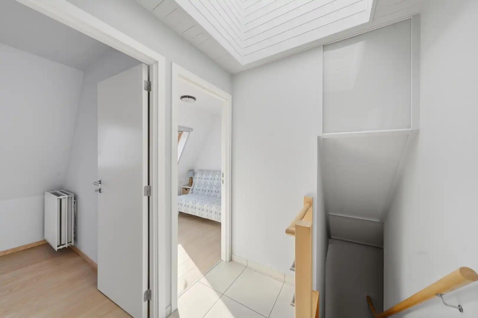 Instapklaar duplexappartement met open zicht en terras in Bredene foto 11
