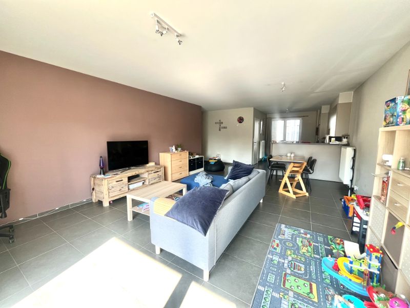 TWEESLAAPKAMER APPARTEMENT MET GARAGE foto 2