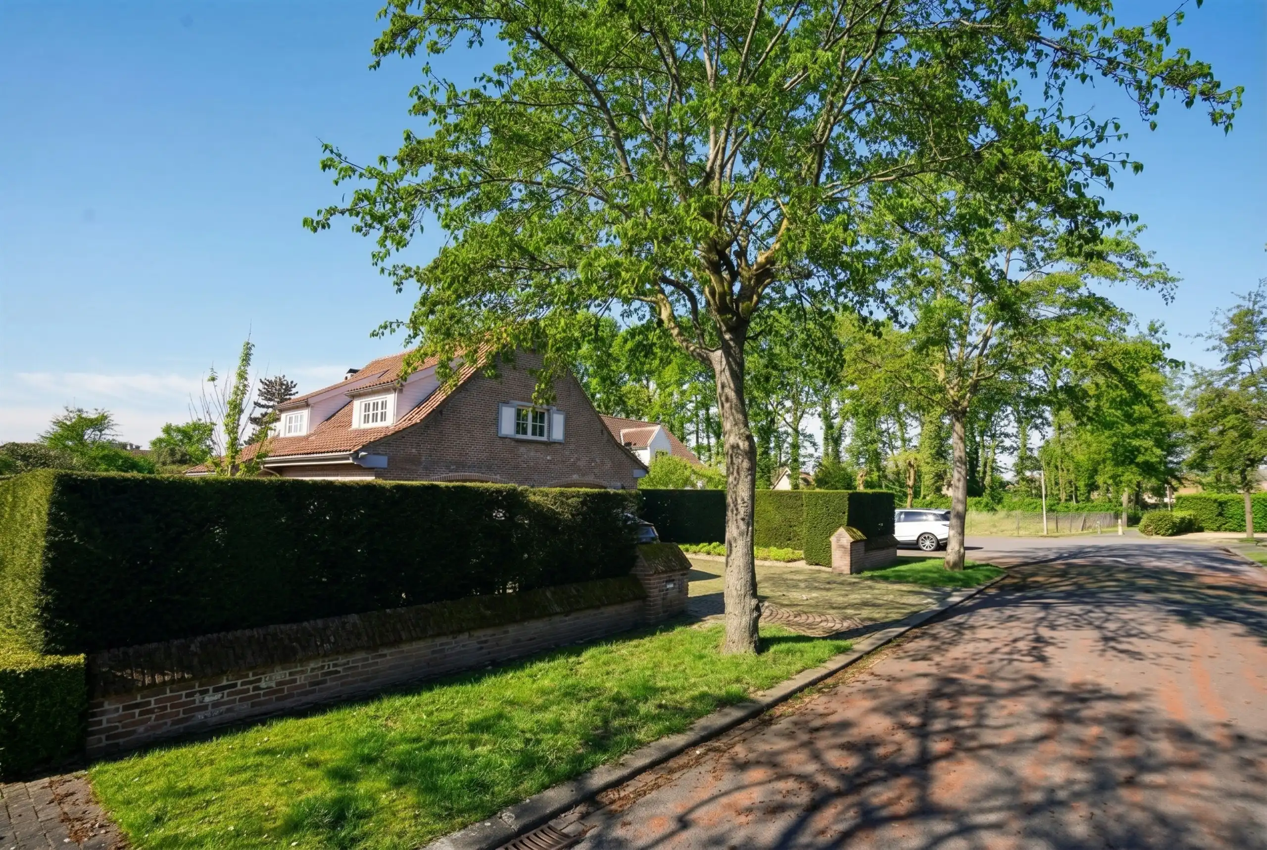 Charismatische  villa op 1084 m²  foto 5