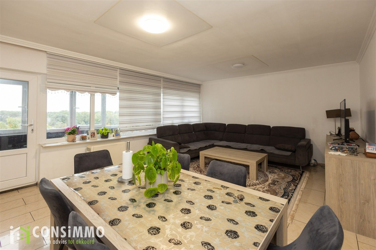 Instapklaar appartement met 3 slaapkamers en overdekt terras in Genk foto 7