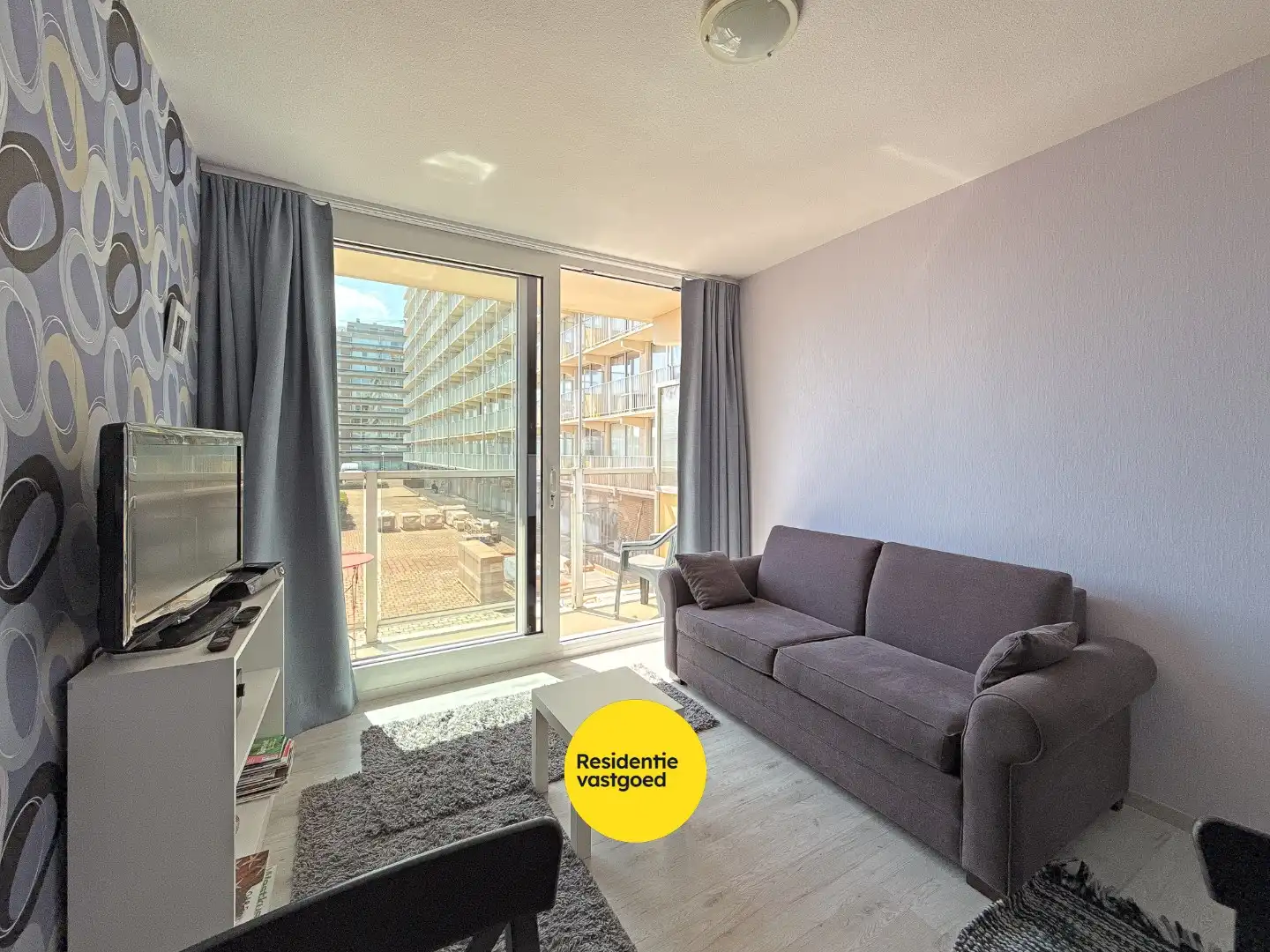 Instapklare gemeubelde studio (30 m²) met terras te Nieuwpoort-Bad. foto 7