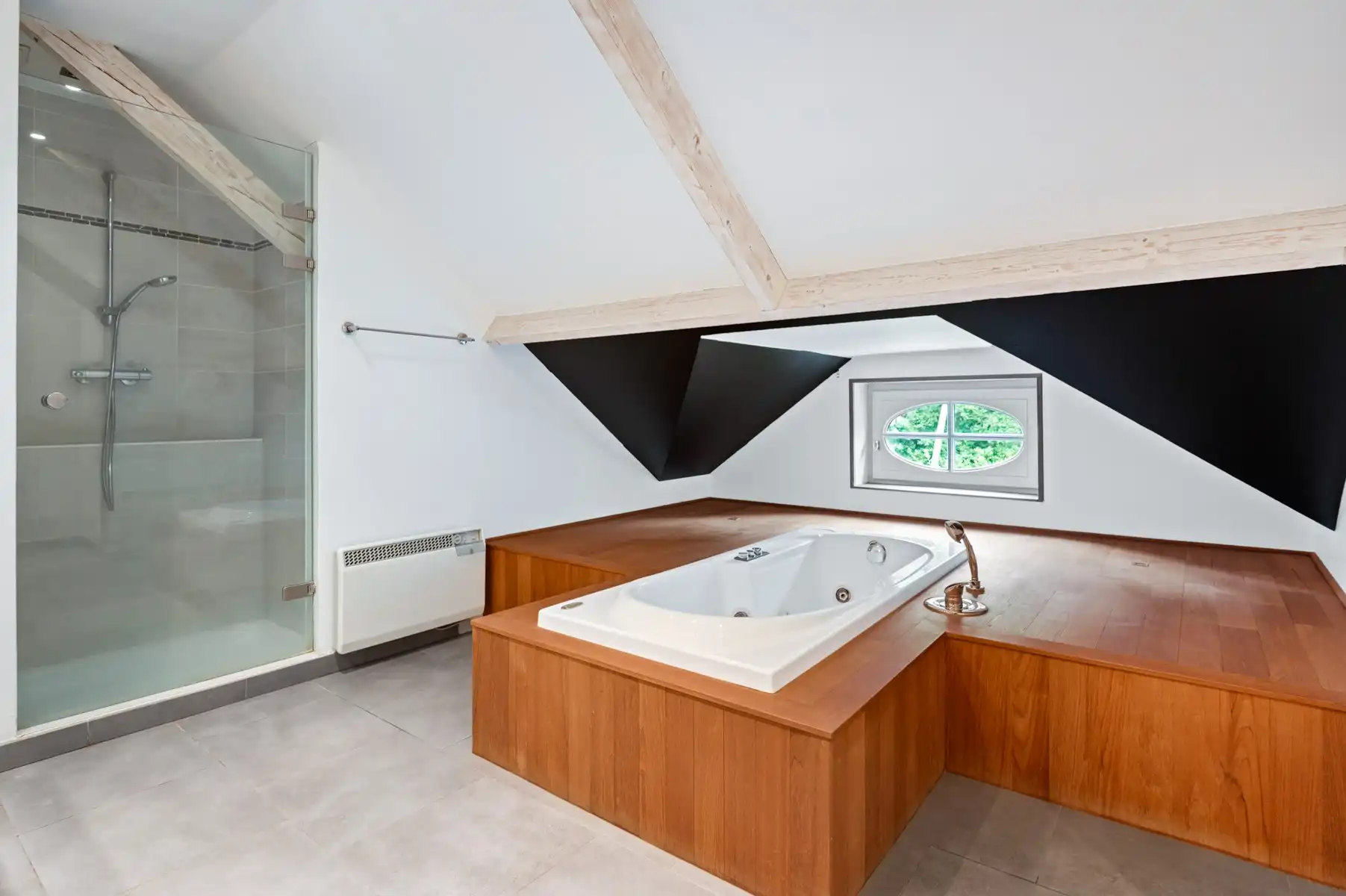 Exclusieve villa met parktuin foto 36