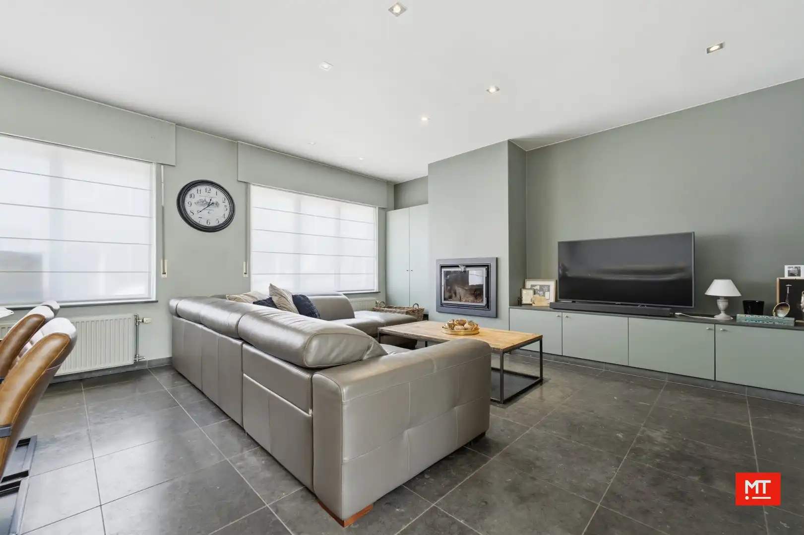Ruime, instapklare woning met loods in het centrum van Wervik foto 10