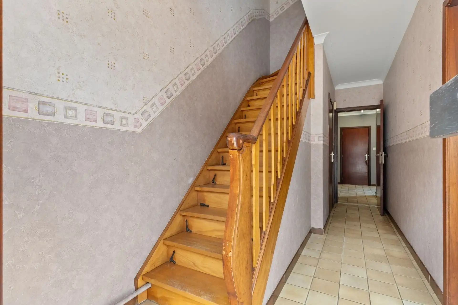 Opbrengsteigendom bestaande uit 3 kwalitatieve woningen met 3 garageboxen foto 13