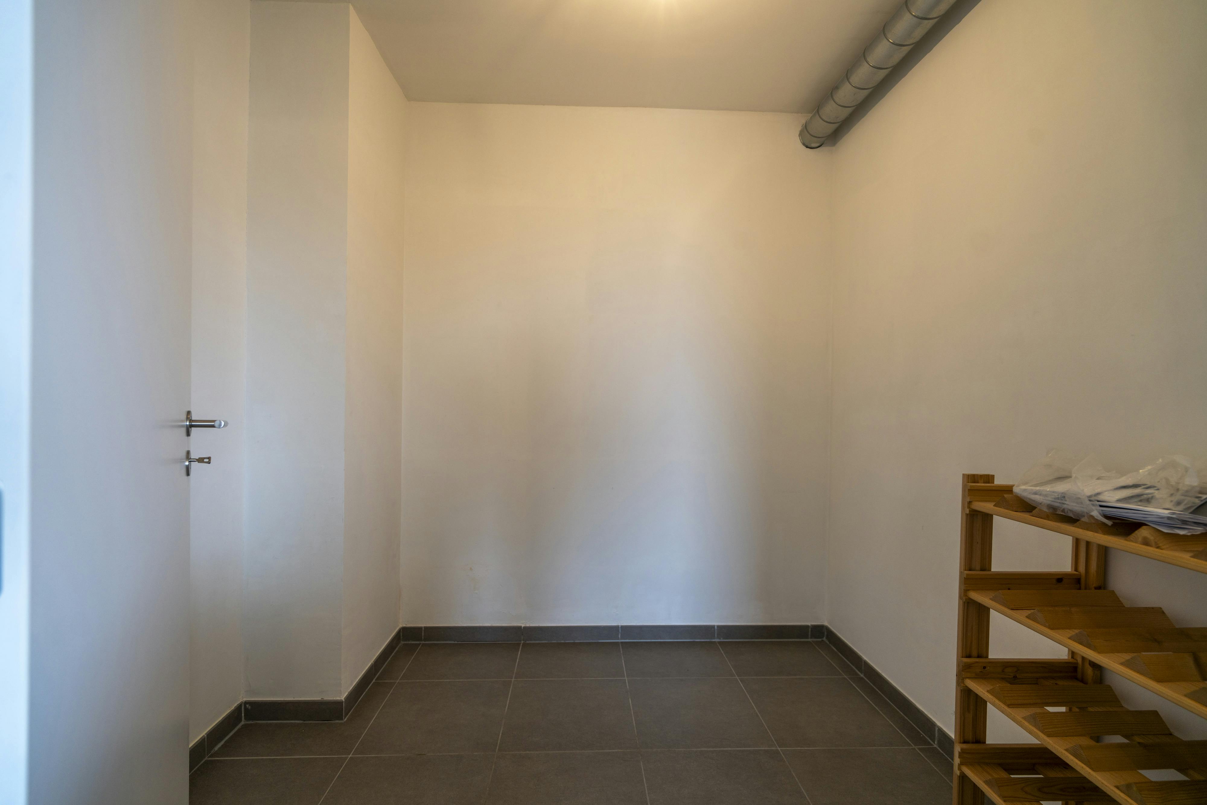 Uniek appartement op rustige ligging te huur in Heule foto 15