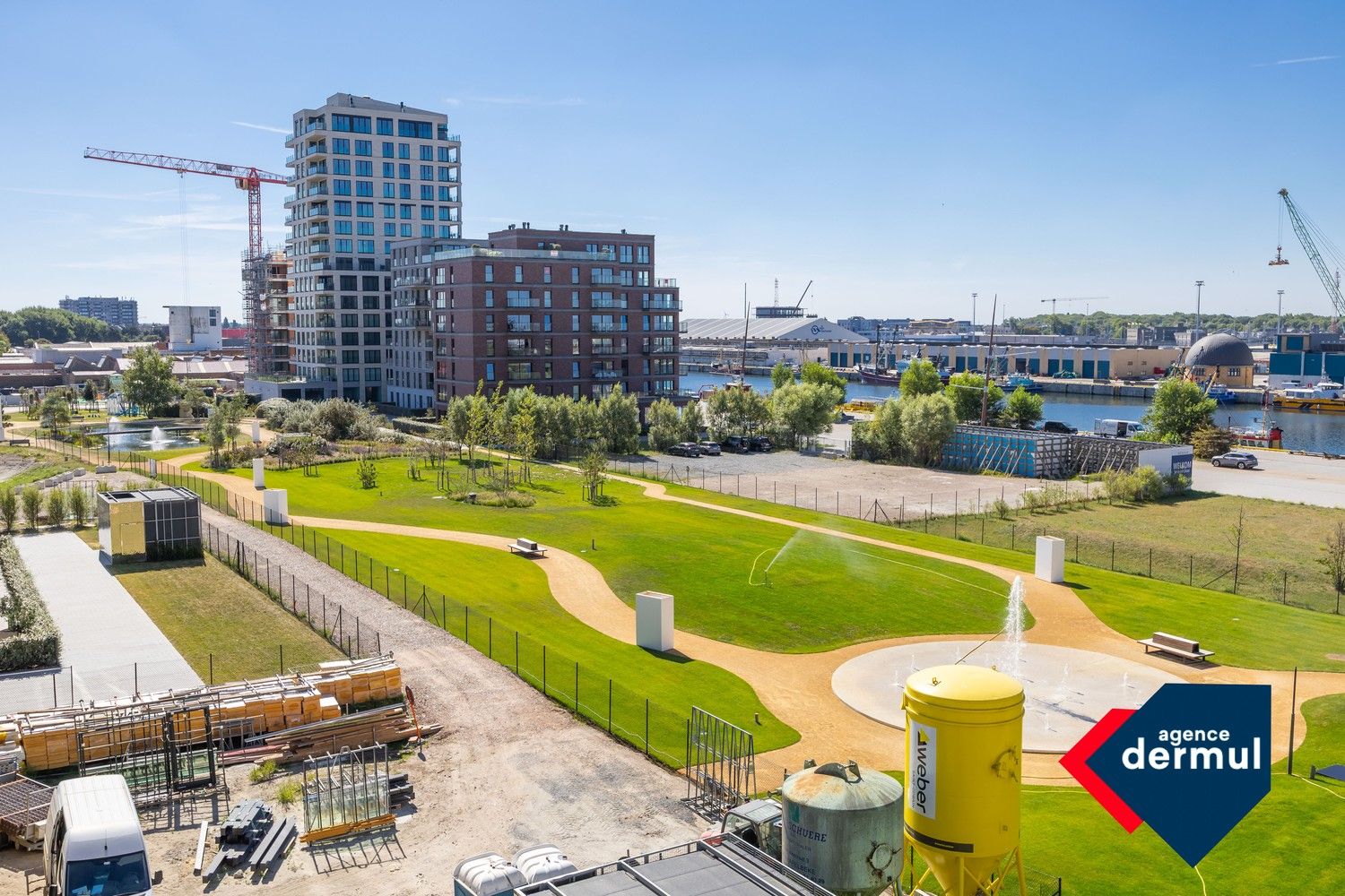 RESIDENTIE ARCADE foto {{pictureIndex}}