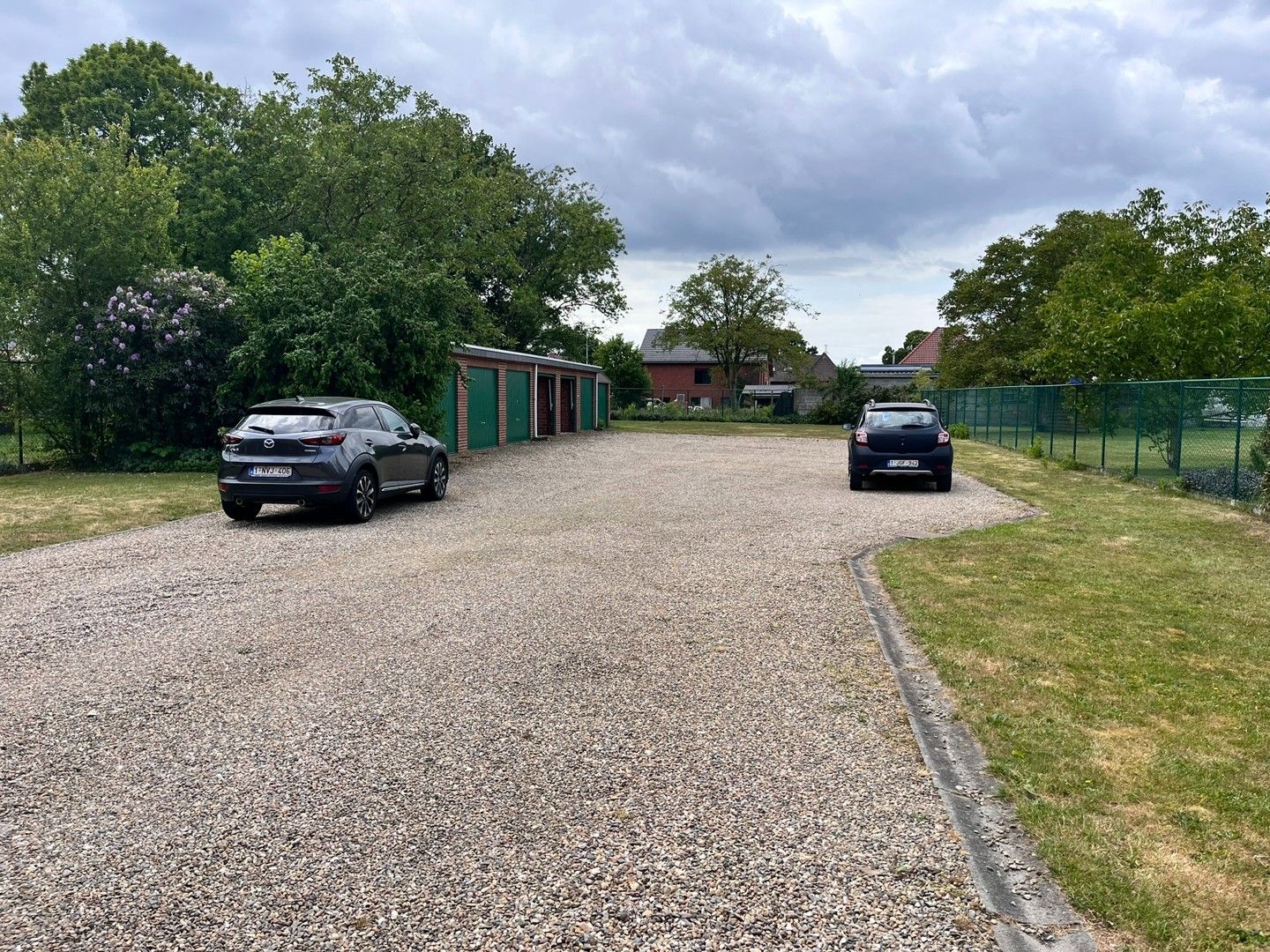 Gelijkvloers appartement met 2 slaapkamers, kelderberging en garage foto 4