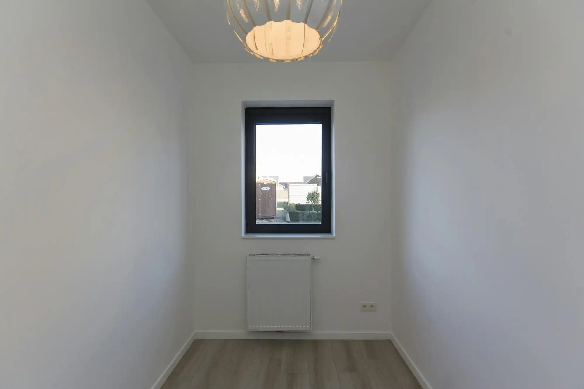 Recent gelijkvloers appartement te koop in centrum Deerlijk foto 10