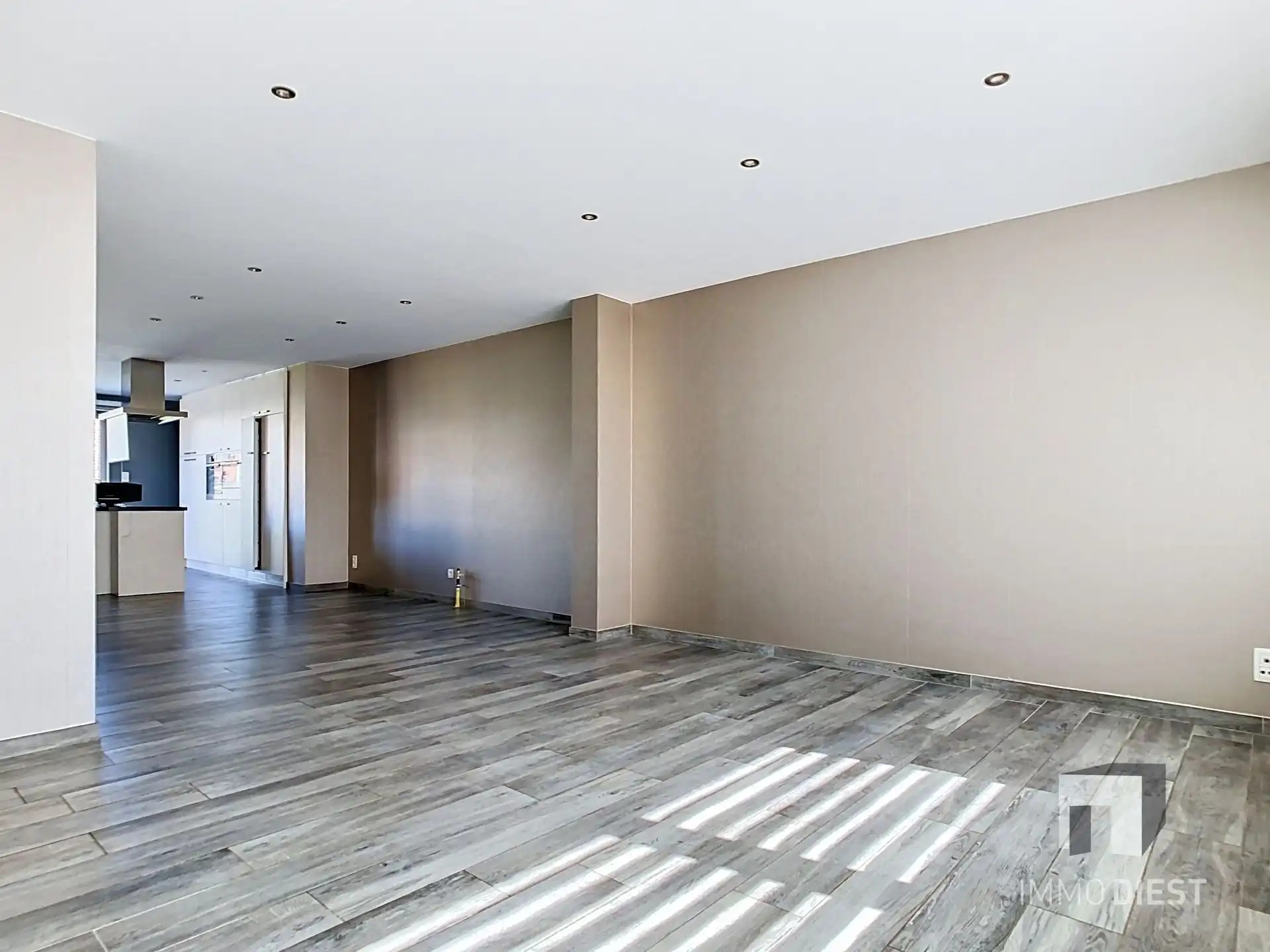 Volledig gerenoveerde halfopen woning +  EPC A foto 9