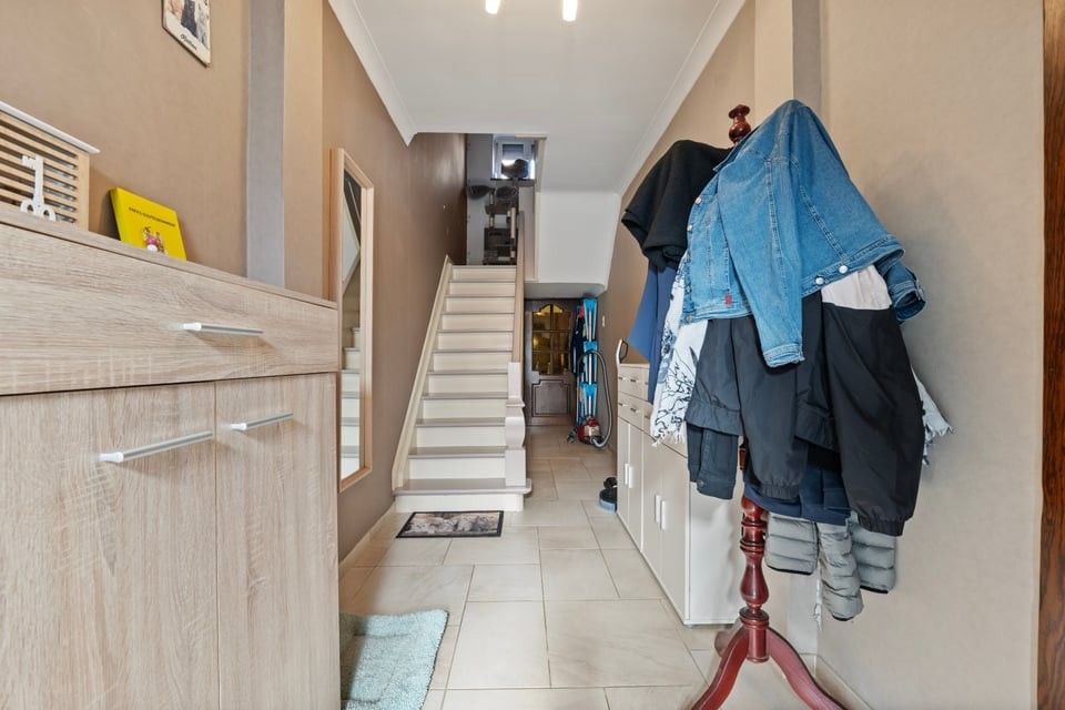 Instapklare half open bebouwing in Velm foto 4