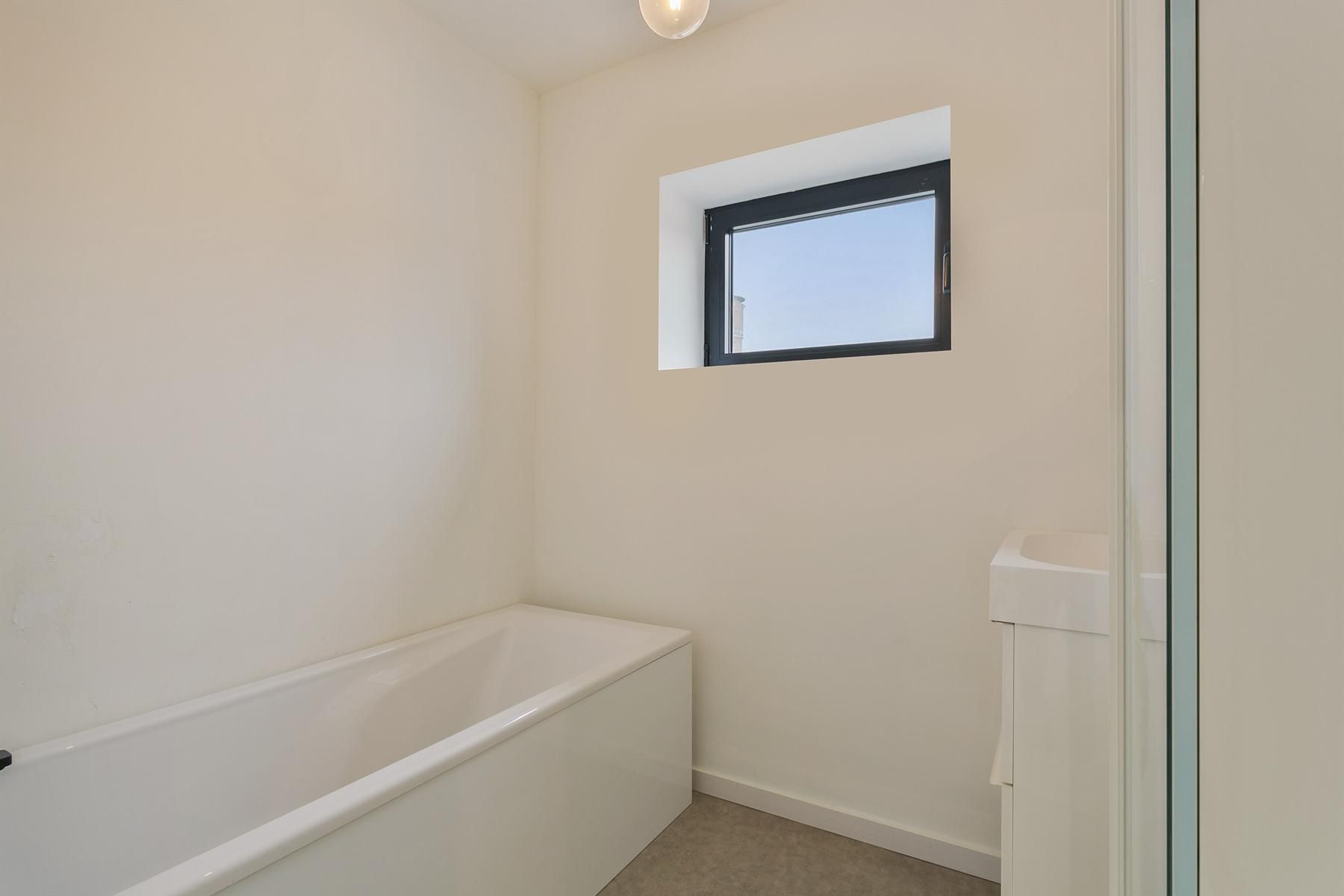 Huis te koop foto 24