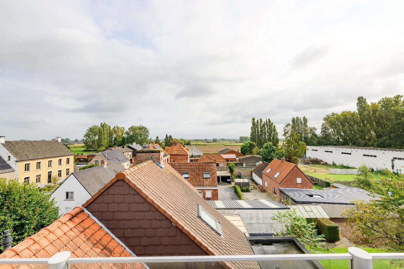 RUIM APPARTEMENT (112 m²) MET TERRAS (46 m²) EN GARAGE  foto 16