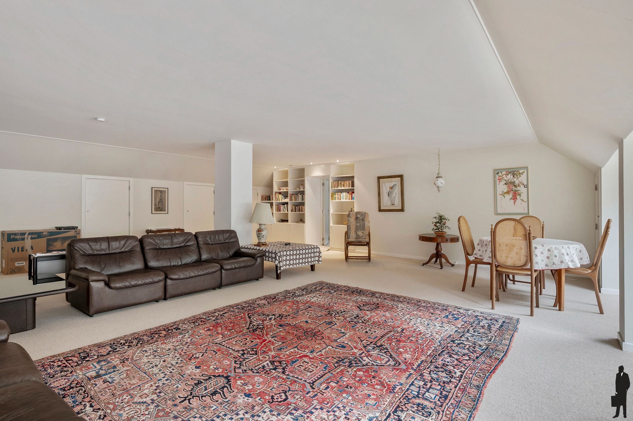 Residentieel gelegen villa op zonnig perceel van ca. 2467m²  foto 18