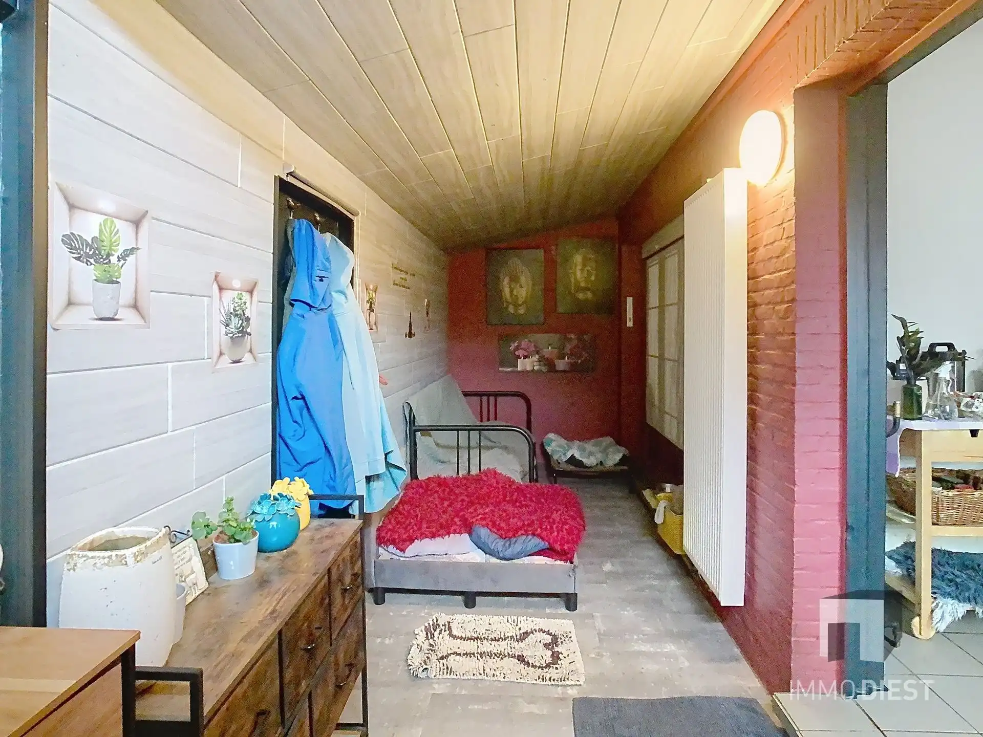 Charmante, op te frissen woning met ruime tuin nabij het centrum van Herselt. foto 11