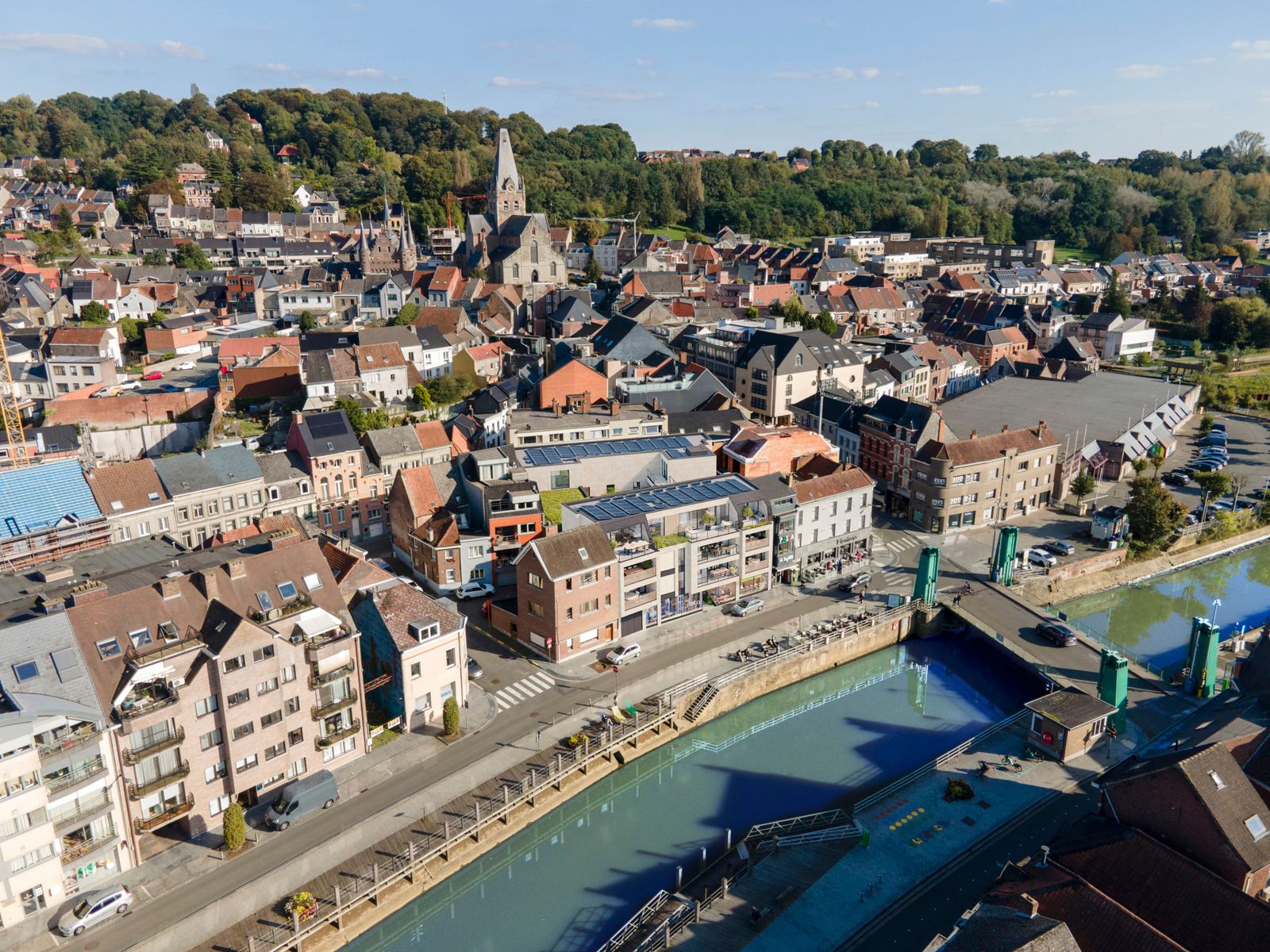 Stijlvolle appartementen met zicht op de "Kaai" foto 5