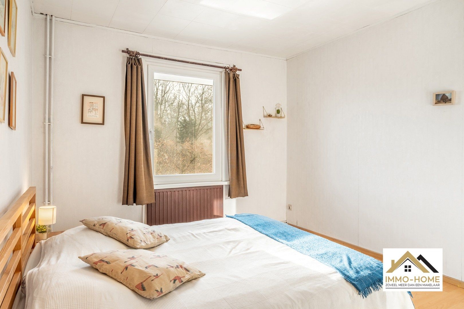 Lichtrijke halfopen bebouwing op toplocatie foto 22