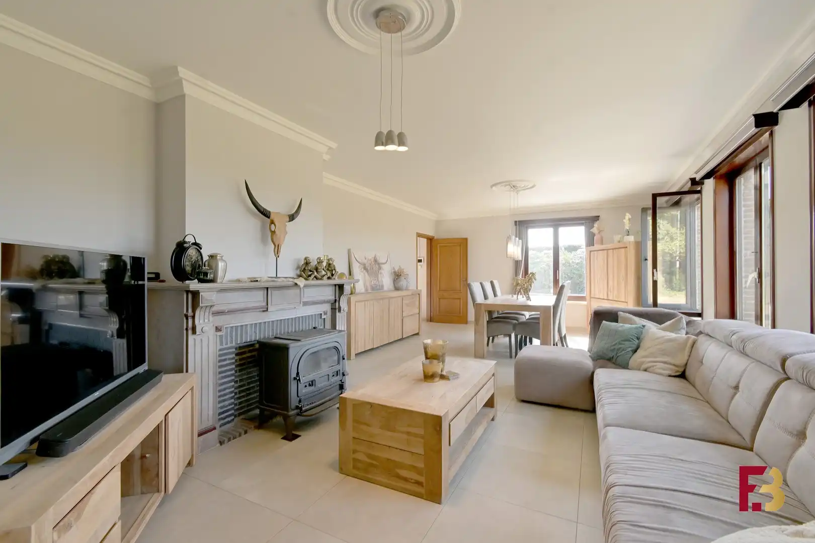 Instapklaar wonen met paarden aan huis in Wetteren foto 5