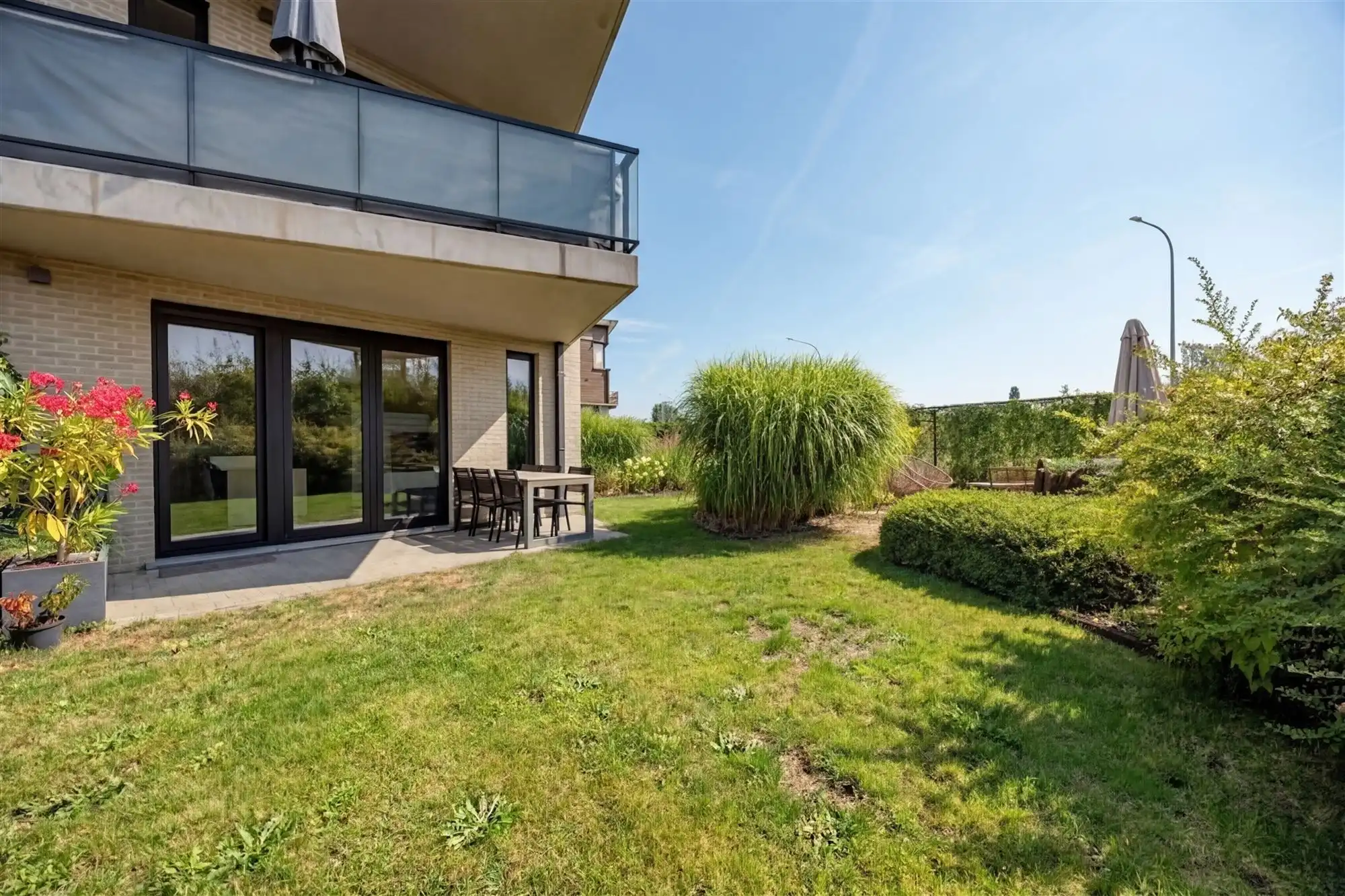 GLVapp. met 2 slaapkamers, tuin en staanplaats foto 3
