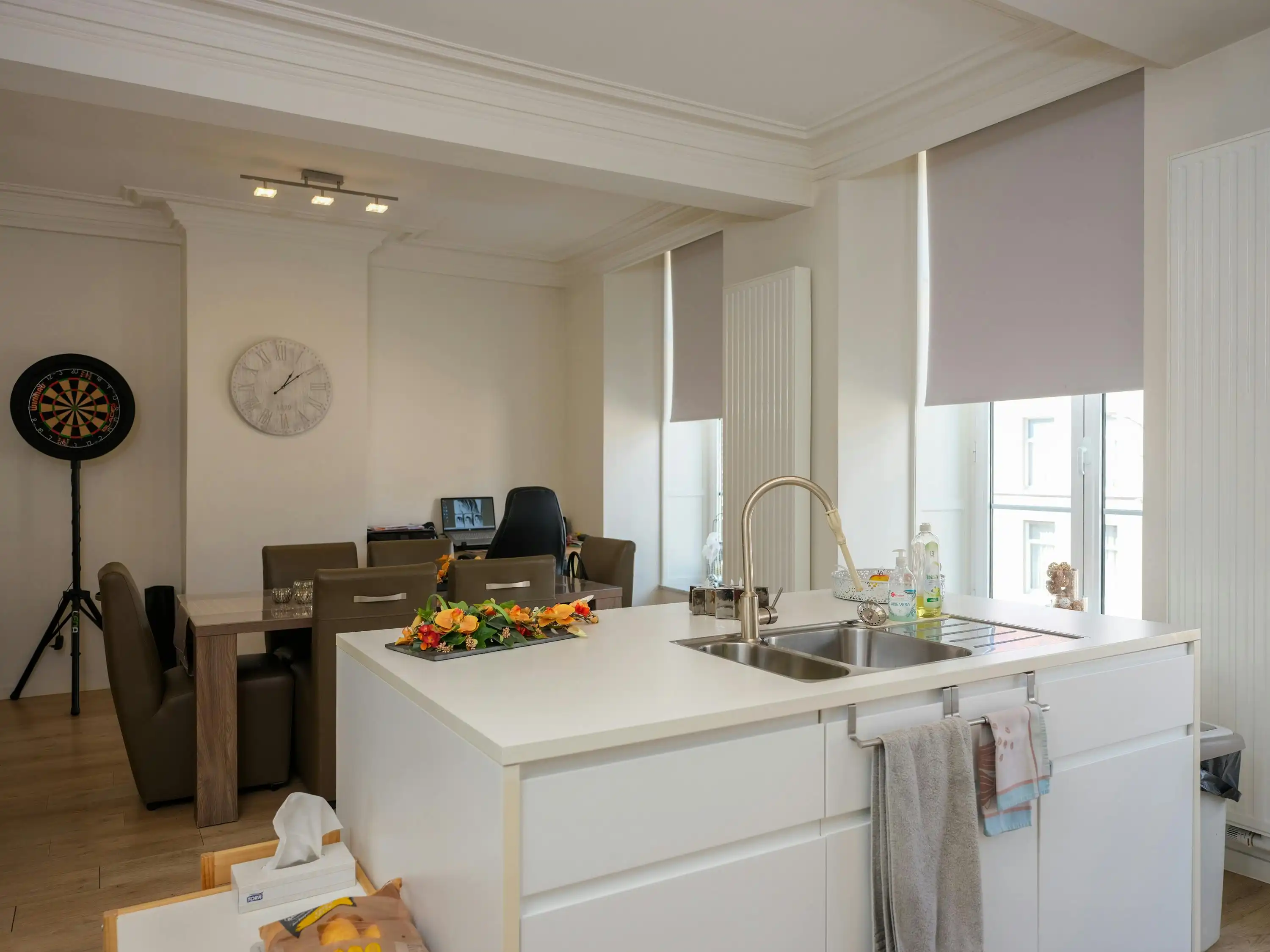 Instapklaar handelspand met woonst te koop op de Boelare in Eeklo foto 12