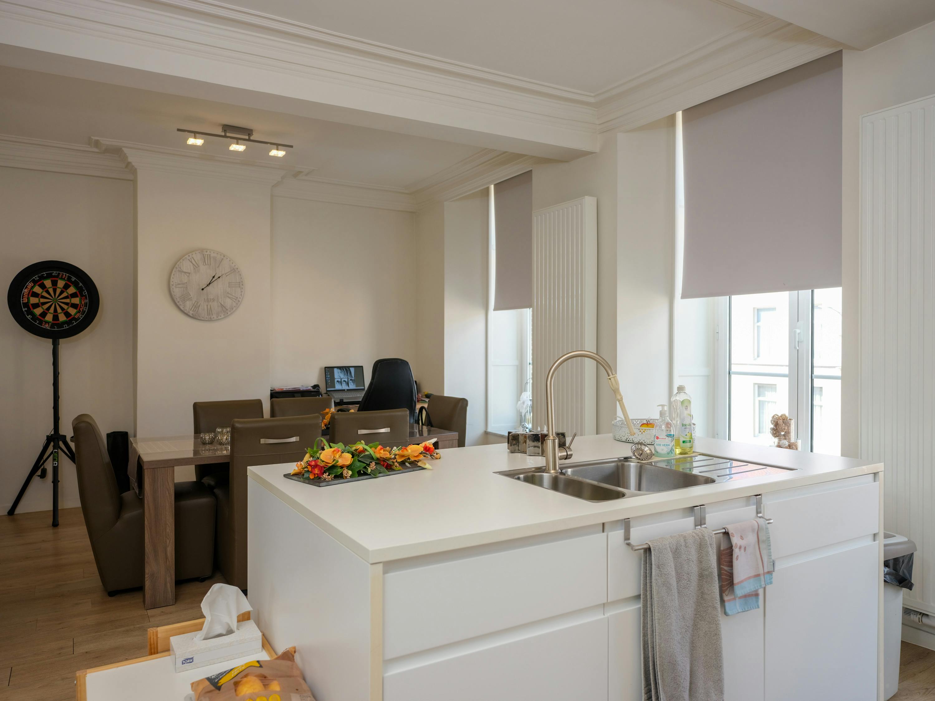 Instapklaar handelspand met woonst te koop op de Boelare in Eeklo foto 13