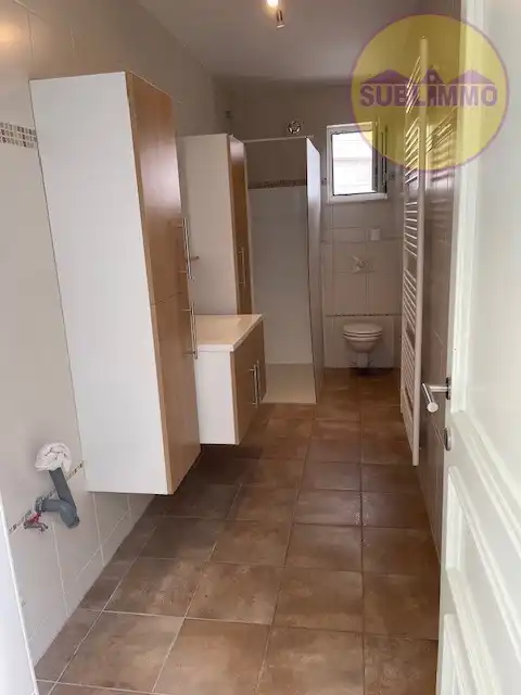 Ruime tweegezinswoning met afzonderlijk appartement op een perceel van 858 m² in Mol. ​​​​​​​T foto 39