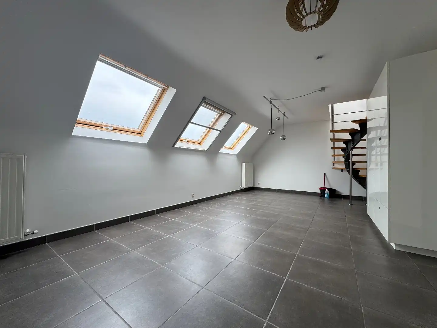 TE HUUR - Duplex appartement met 2slpk en terras foto 6