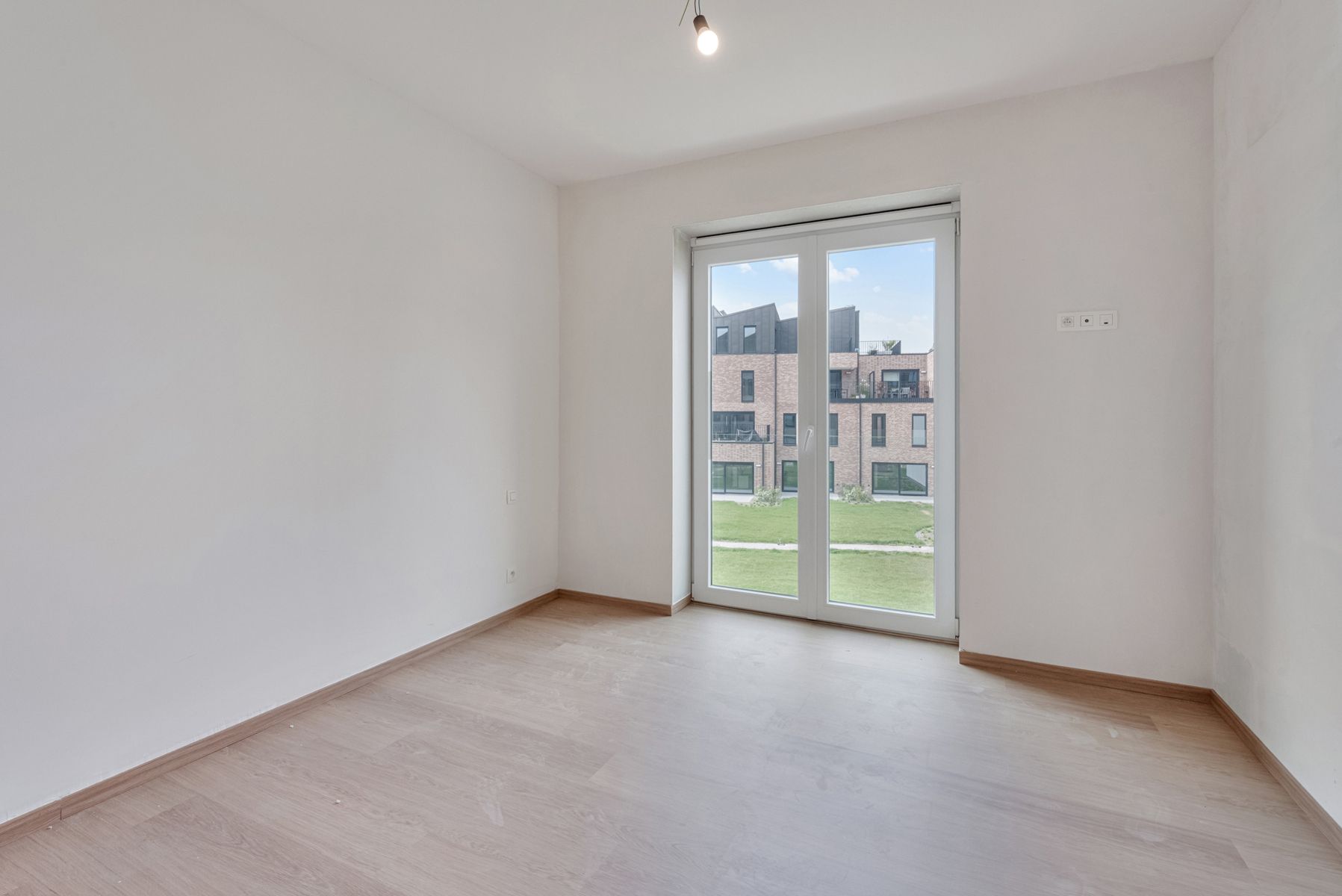 Nieuwbouwappartement met 2 slpks + 2 terrassen foto 12