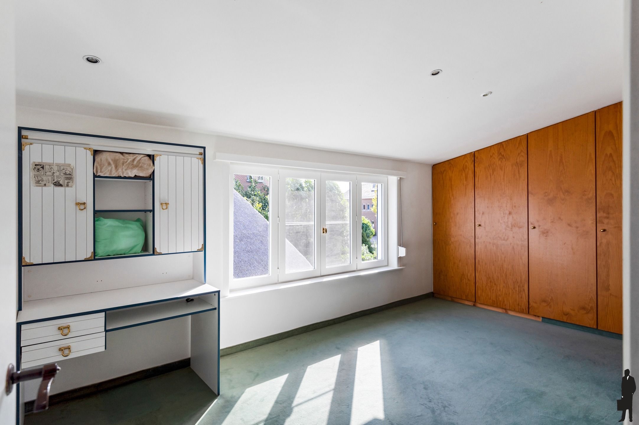 Welgelegen charmante villa met 3 slpks en bureau op GLVL foto 20