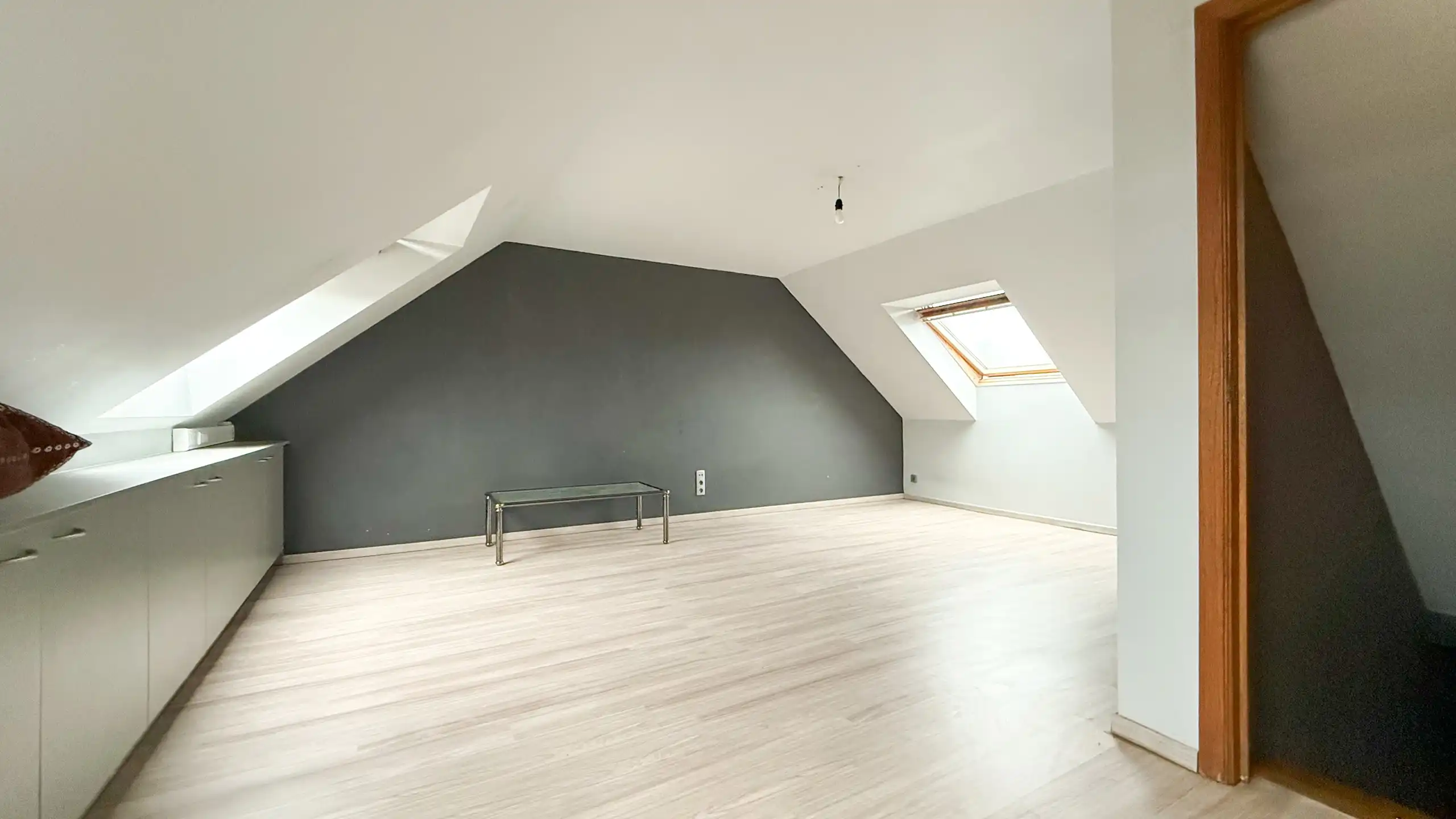 Handelspand met ingerichte bakkerij & appartement Wellen foto 42