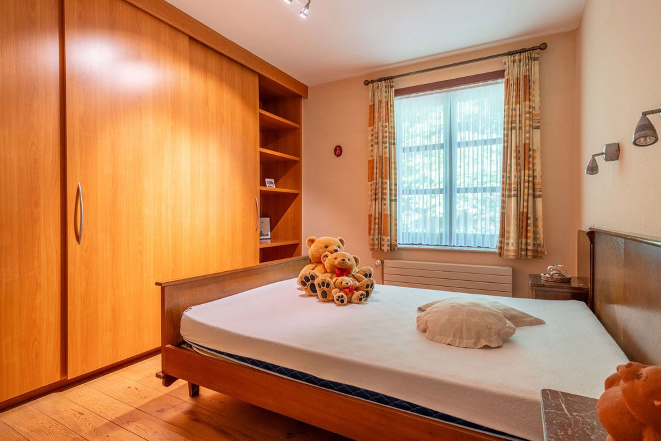 Ruime villa met 6 slpk op 2.295 m² grond met veel privacy foto 33