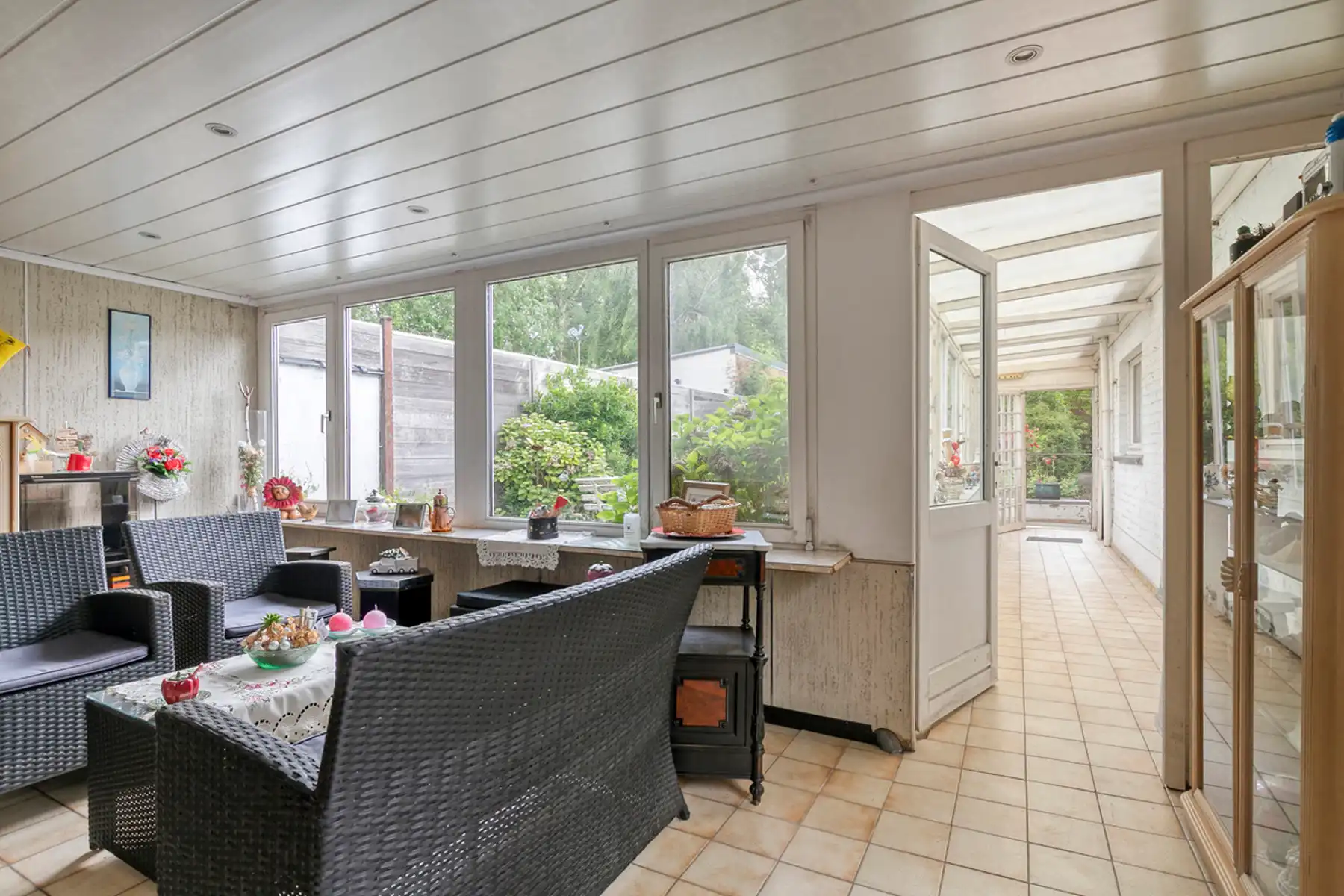 Te renoveren HOB met 3 slaapkamers en garage foto 10