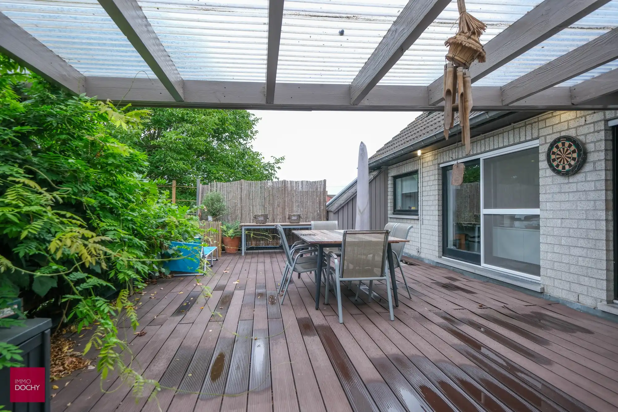 Ruime (groeps)praktijk of kantoor met woning foto 22