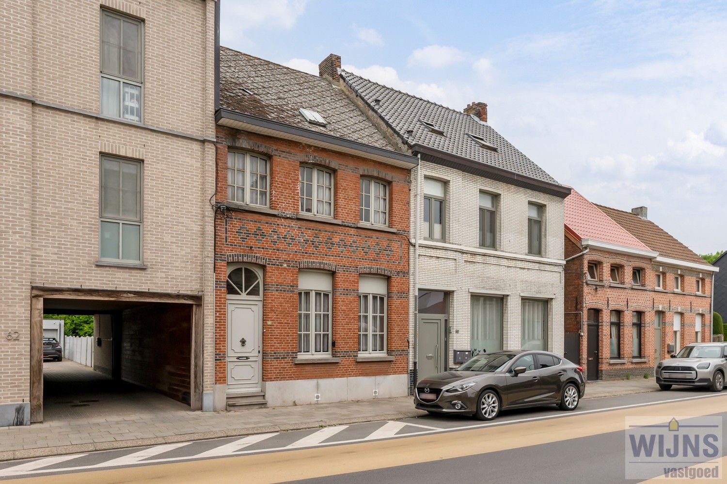 Te renoveren woning met tuin, op wandelafstand van centrum en station. foto 2
