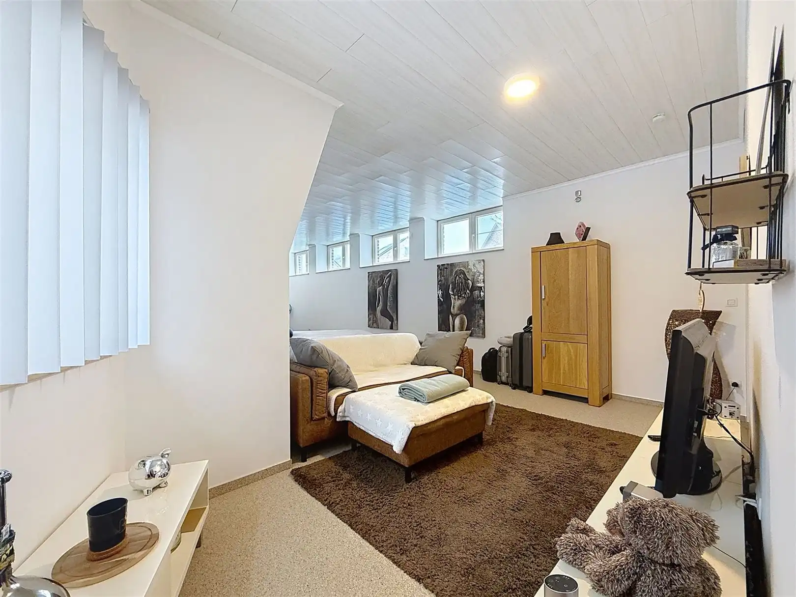 Ruime woning met 4 slpks en verhuurde studio + tuin foto 24