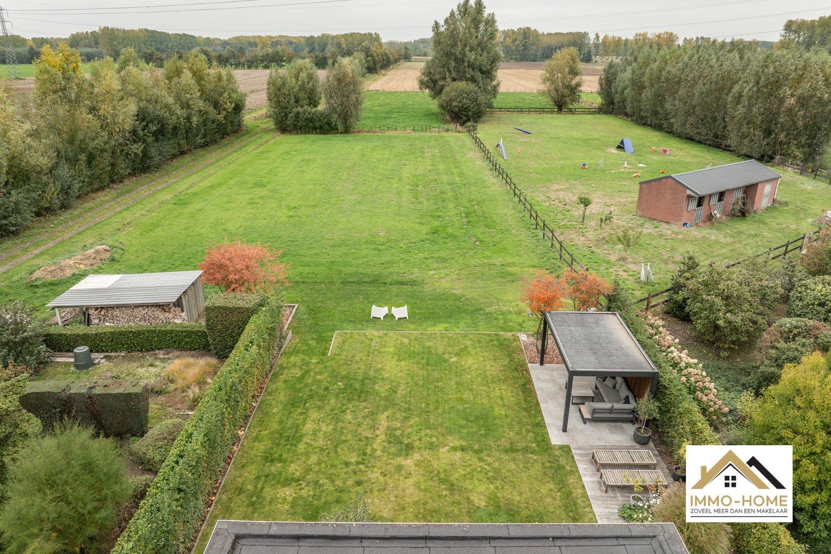 Ruime moderne woning met open zicht! foto 4