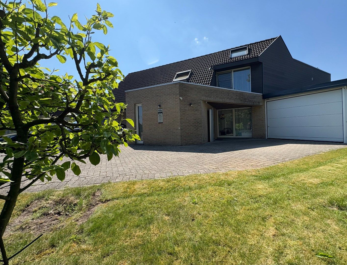 ALLEENSTAANDE WONING MET 4 TOT 7 SLPKS, TUIN EN ZWEMBAD foto 7