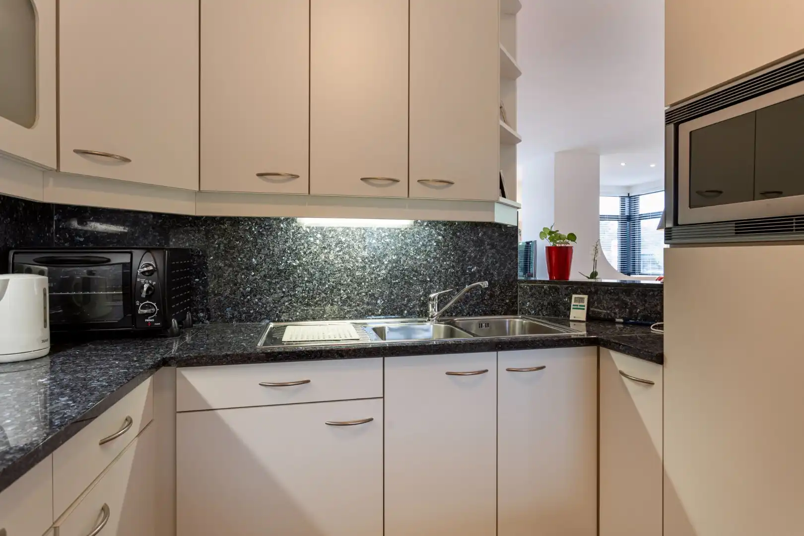 Goed draaiende horecazaak op top locatie in Mol-Achterbos ! foto 20