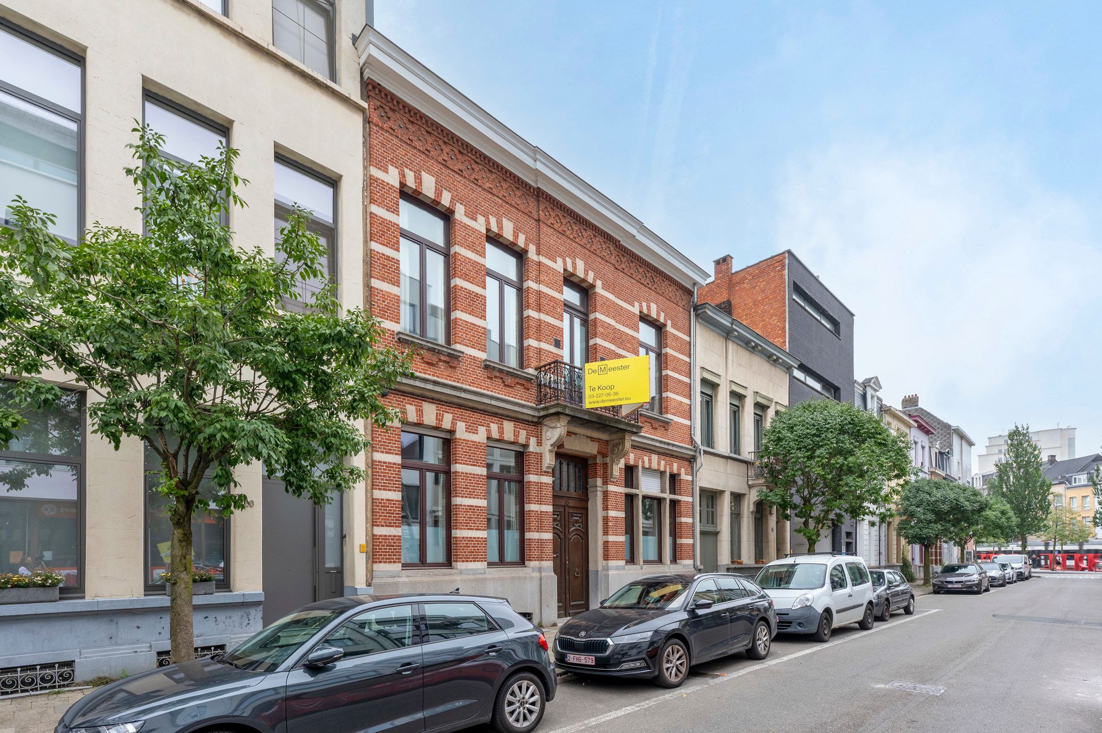 ANTWERPEN - Charmante woning nabij het Zuid! foto {{pictureIndex}}