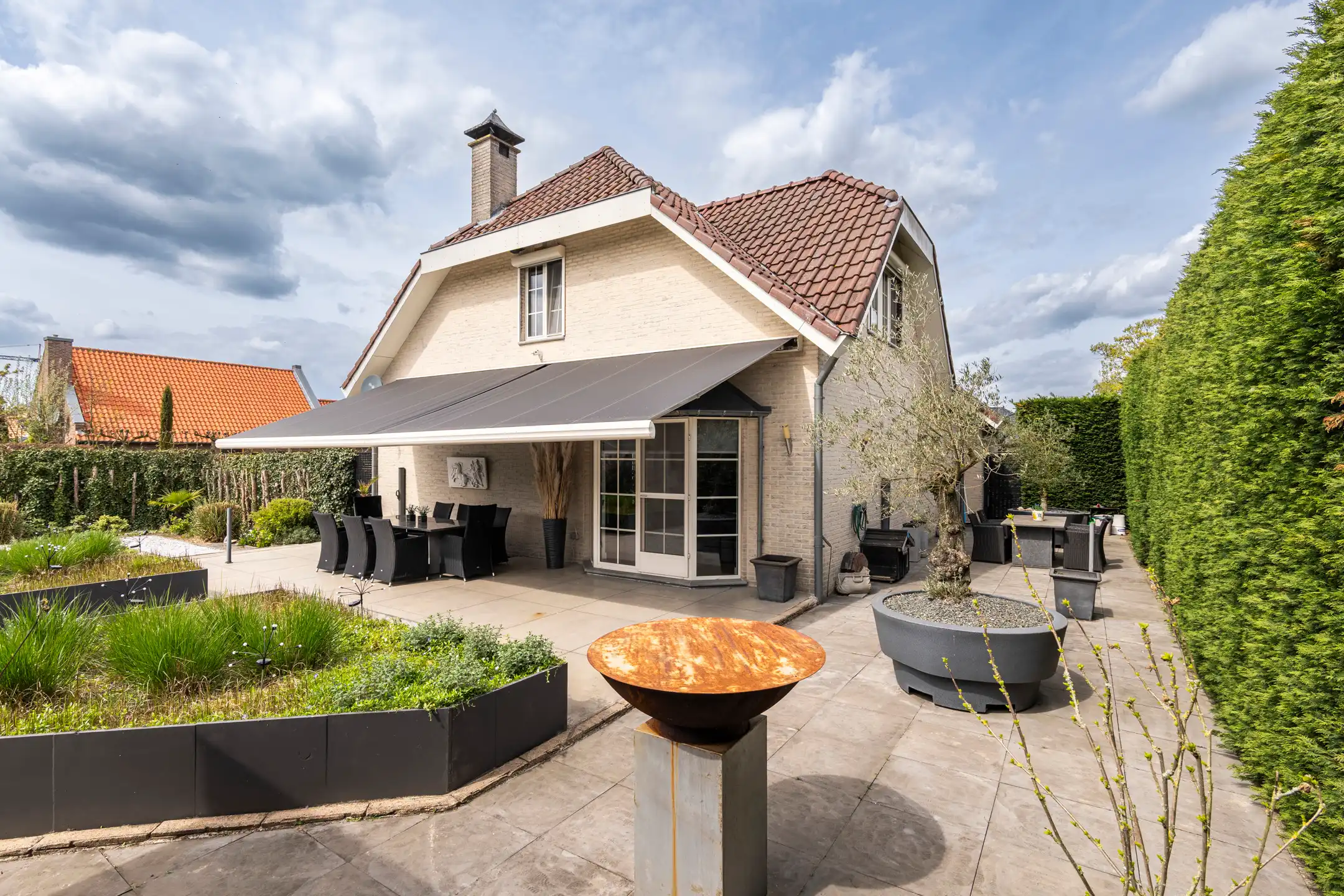 Exclusieve villa met gastenverblijf en zwembad op de grens in Weelde foto 32