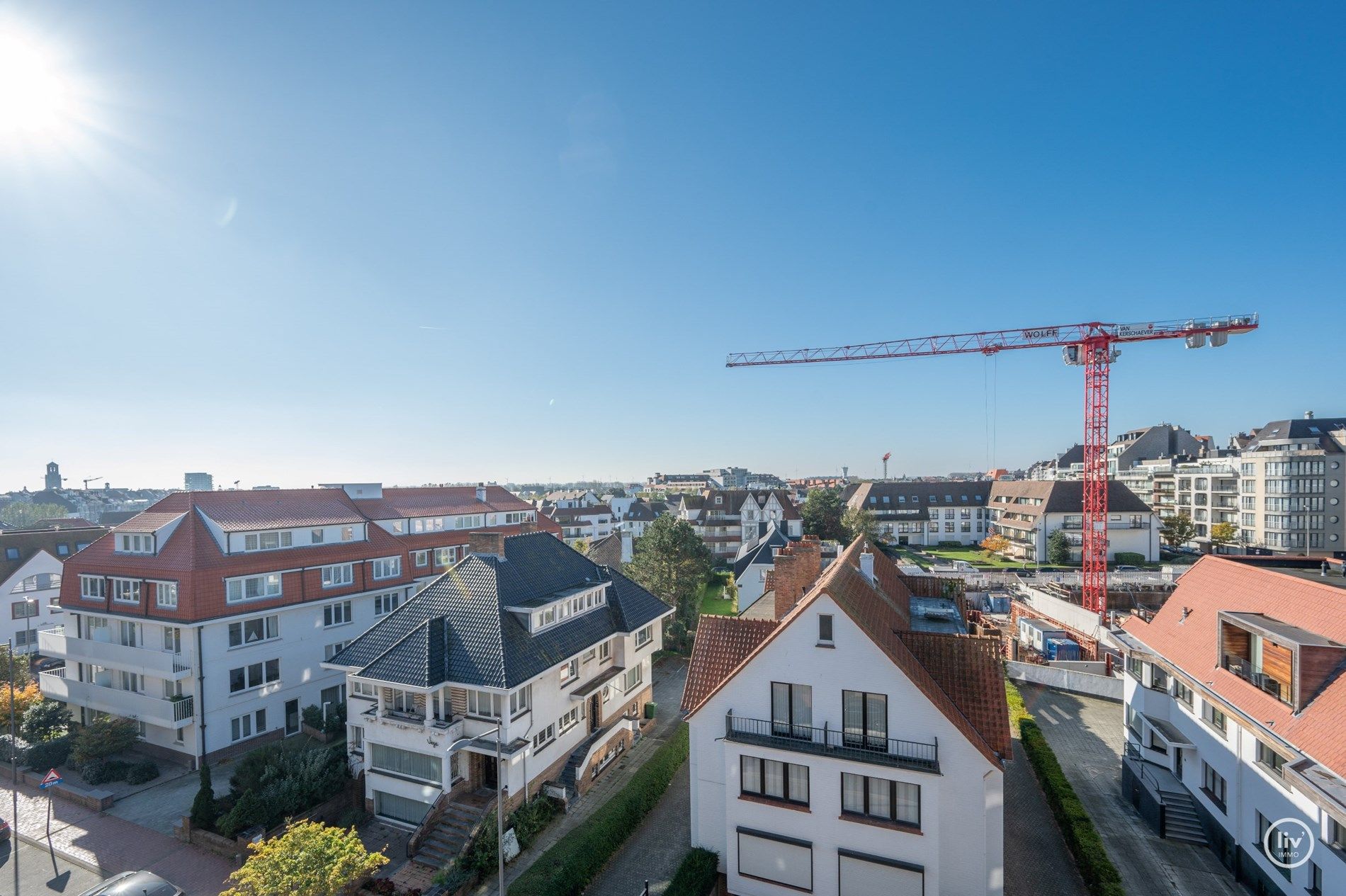 Prachtig, ruim gerenoveerd duplex appartement met magnifieke open zichten en terrassen vlakbij het Rubensplein en zeedijk te Knokke.  foto 12