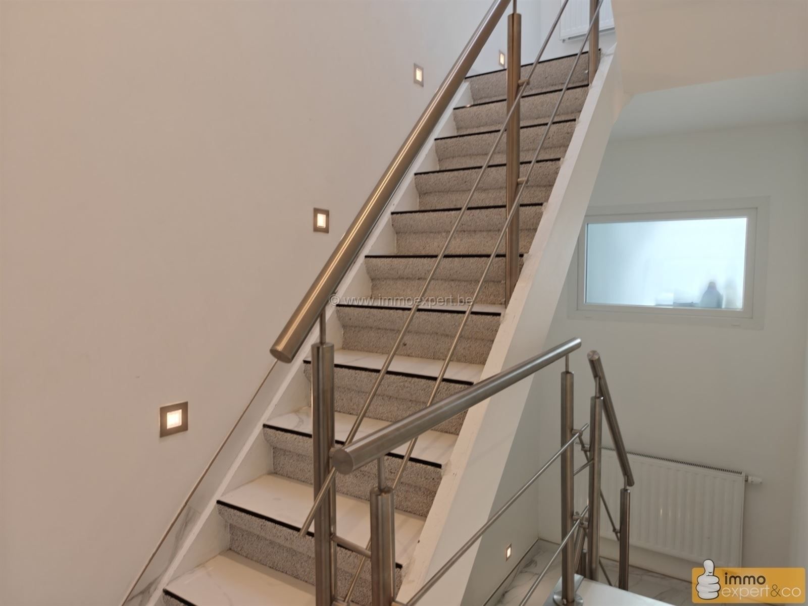 TERNAT: Volledig gerenoveerde woning, 3 slpkrs, centrum foto 13