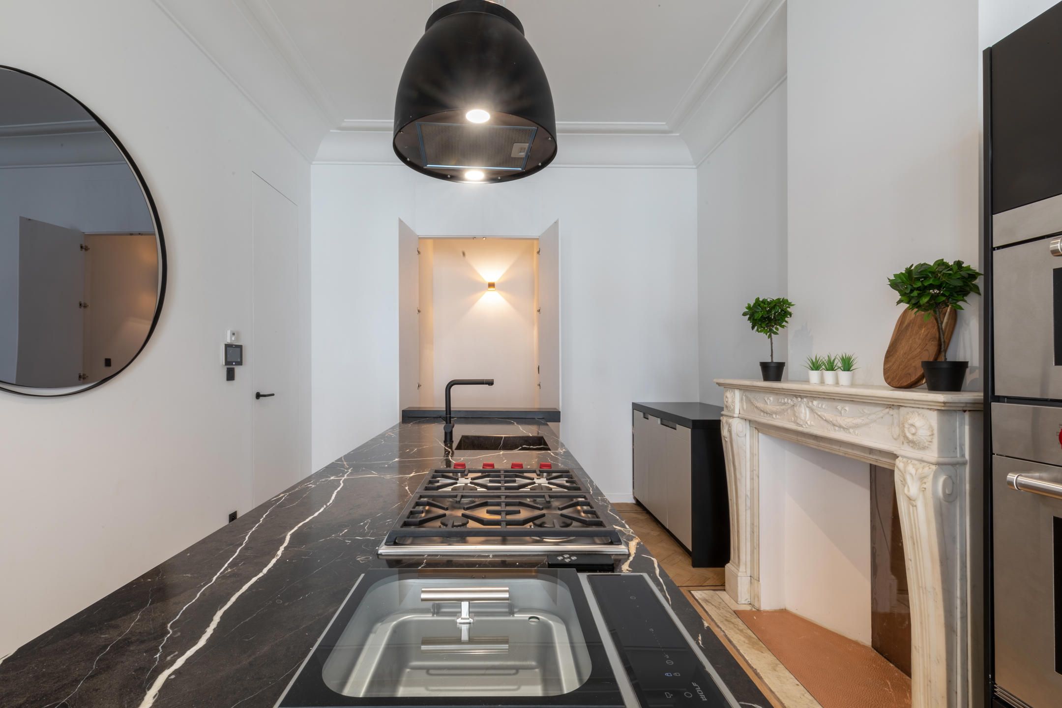 Uitz. appartement met proffessionele keuken en ruim terras foto 8