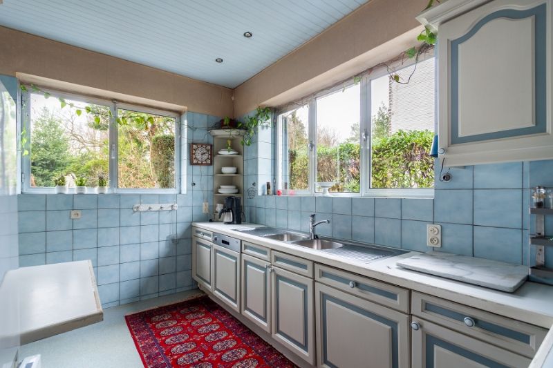 Toplocatie! Uiterst charmante villa met een zee van ruimte, Z-W tuin! foto 12