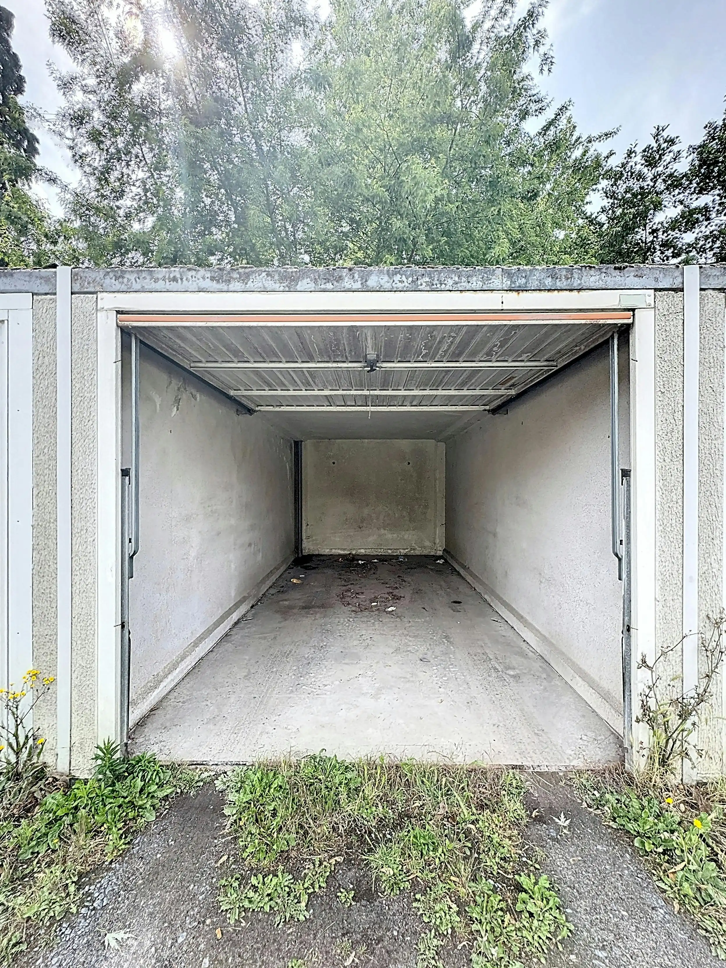 Opbrengsteigendom: garageboxen te koop in Sint-Eloois-Vijve foto 5
